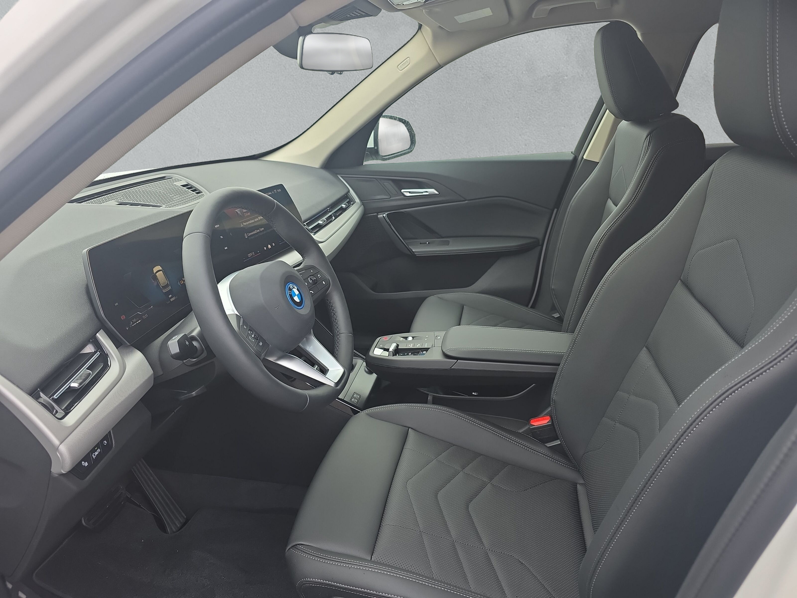 BMW X1 xDrive 25e-image-10