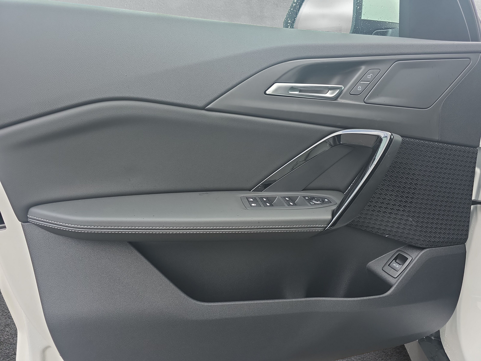 BMW X1 xDrive 25e-image-16