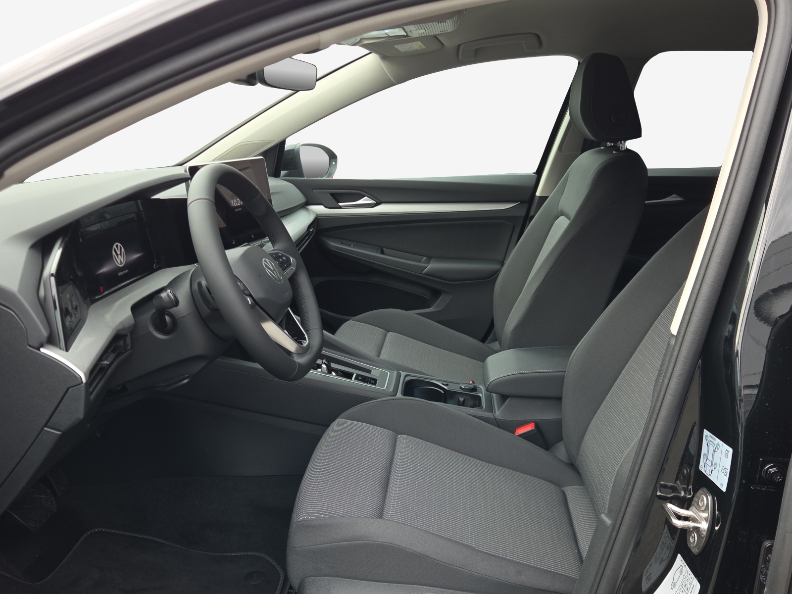 VW Golf 1.5 e TSI mHEV Value DSG-image-7
