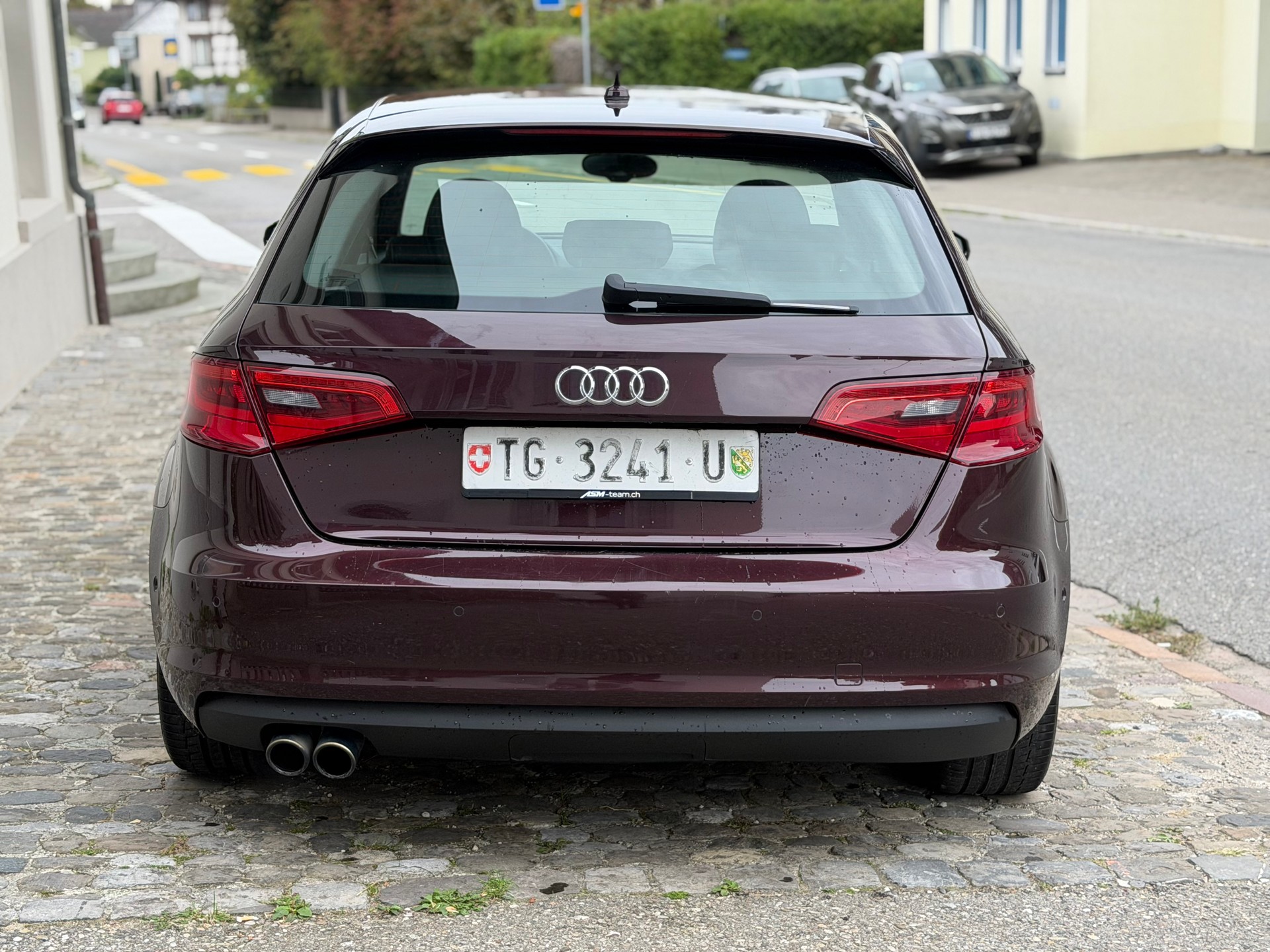 AUDI A3 Sportback 1.8 TFSI*AHK*B&O*S-Line*AUTOMAT*180PS*QUATTRO*S-troni*FRICH MFK*LED*-image-4