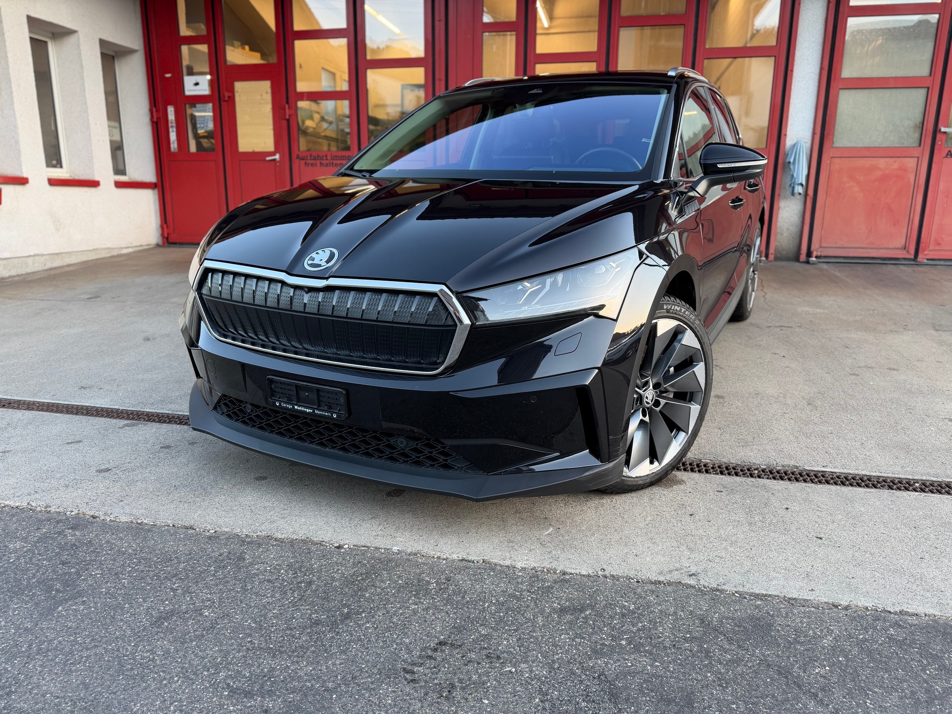 SKODA Enyaq iV 80-image-0