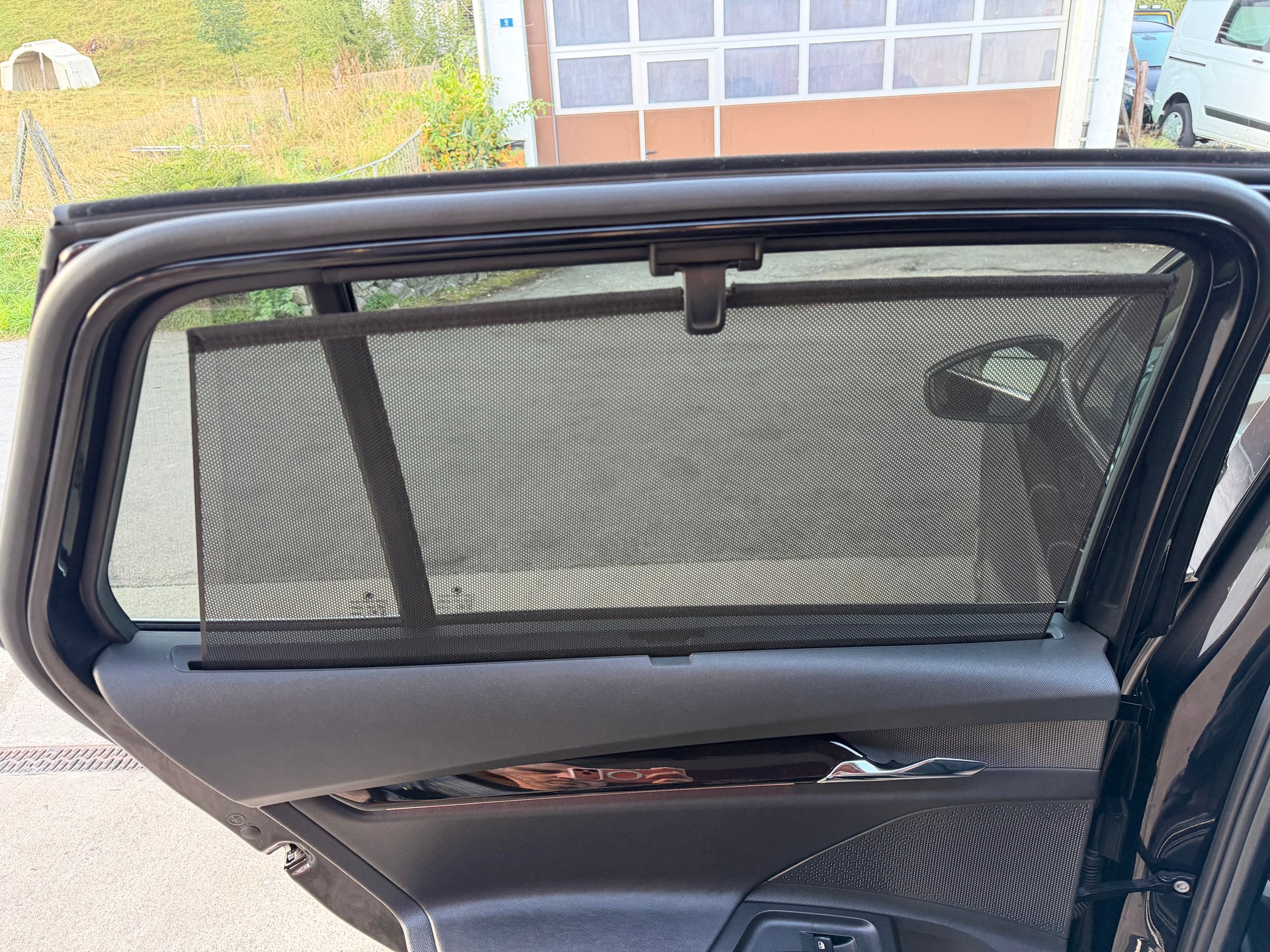 SKODA Enyaq iV 80-image-16