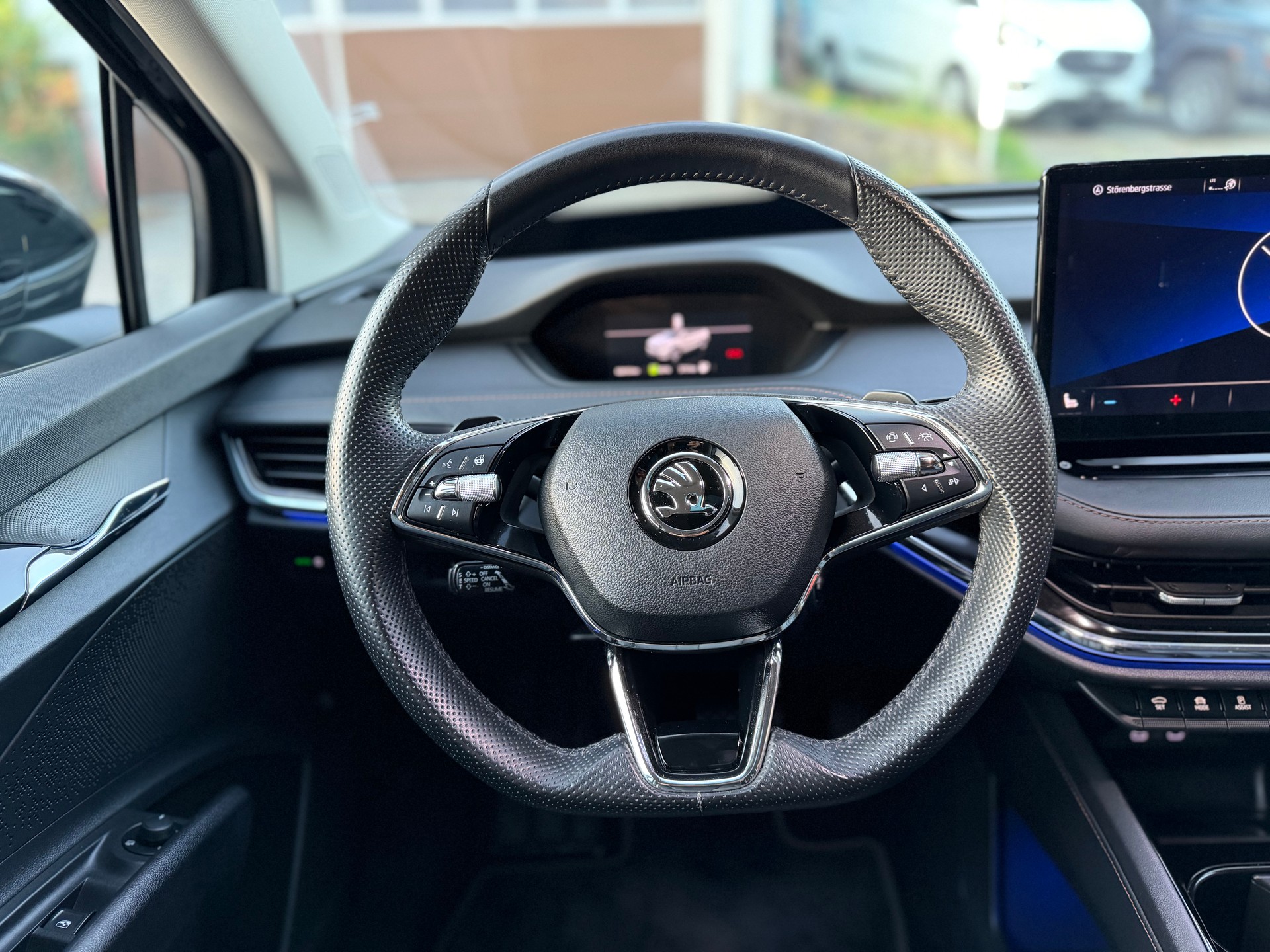SKODA Enyaq iV 80-image-20