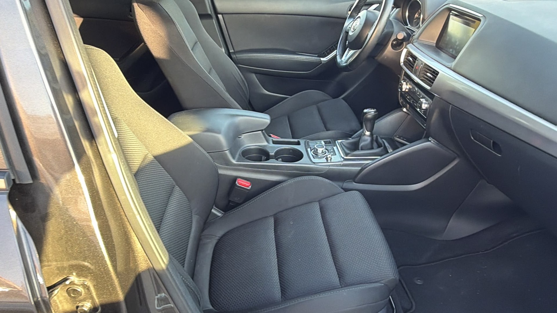 MAZDA CX-5 2.0 Ambition AWD-image-11