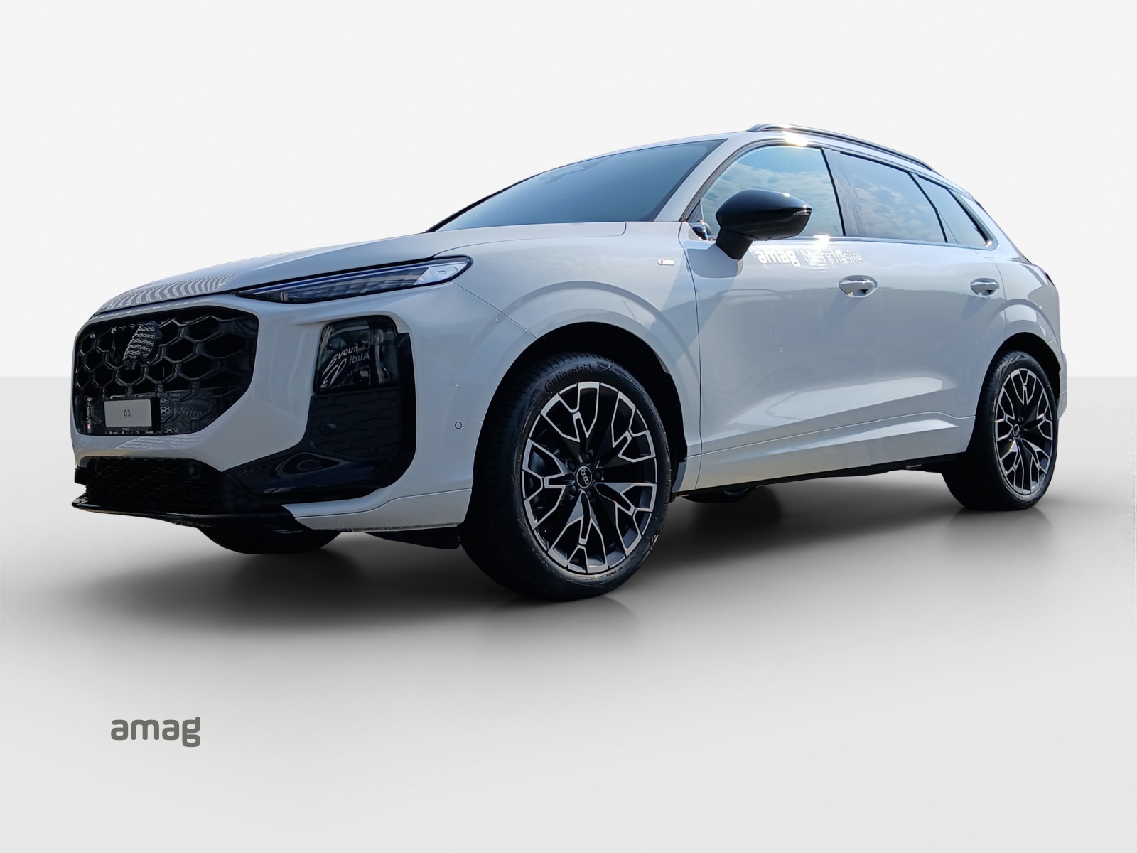 AUDI Q3 SUV 110 kW TFSI S tronic