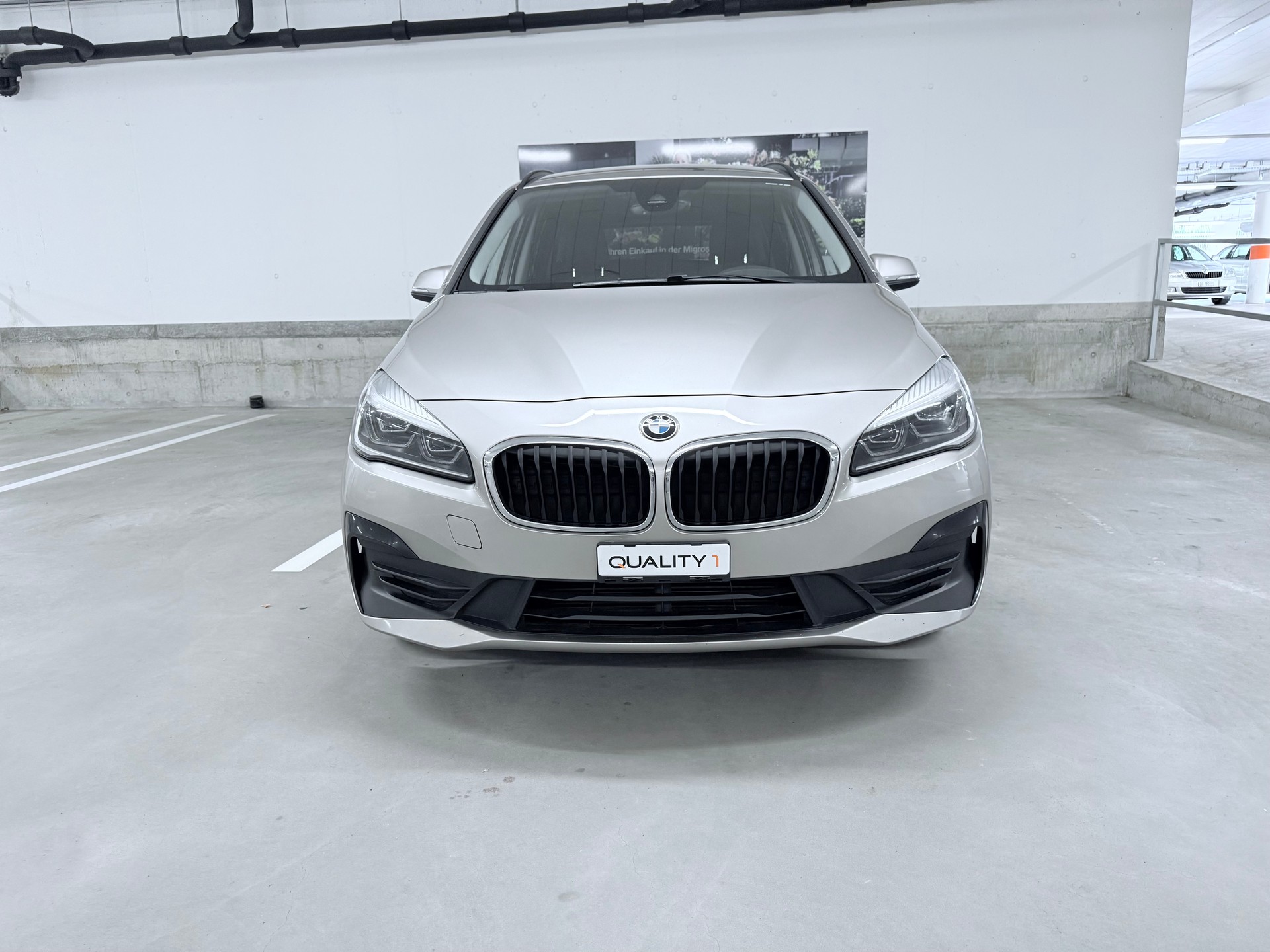 BMW 216d Gran Tourer-image-1