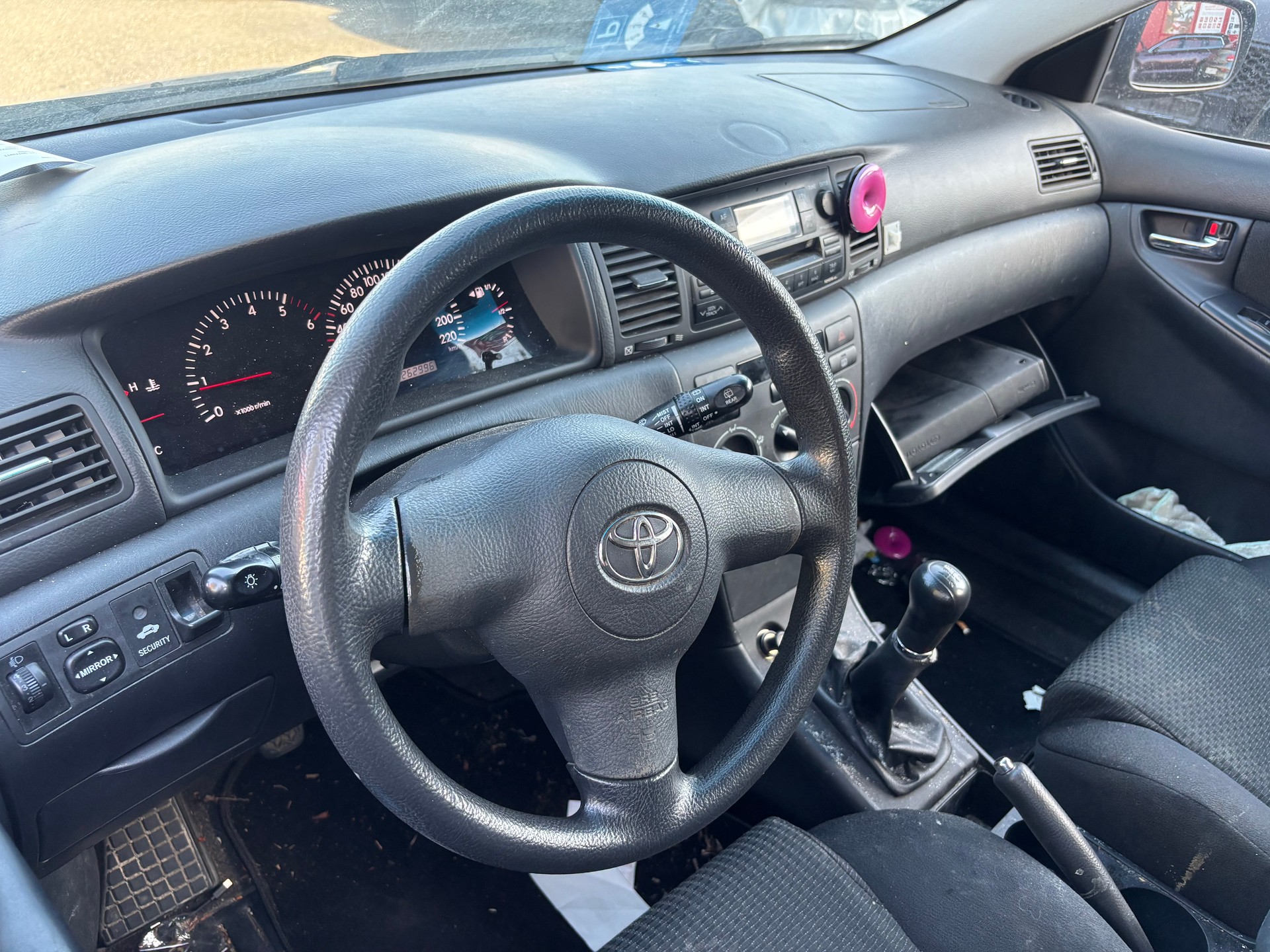 TOYOTA Corolla 1.6 Linea Terra-image-2