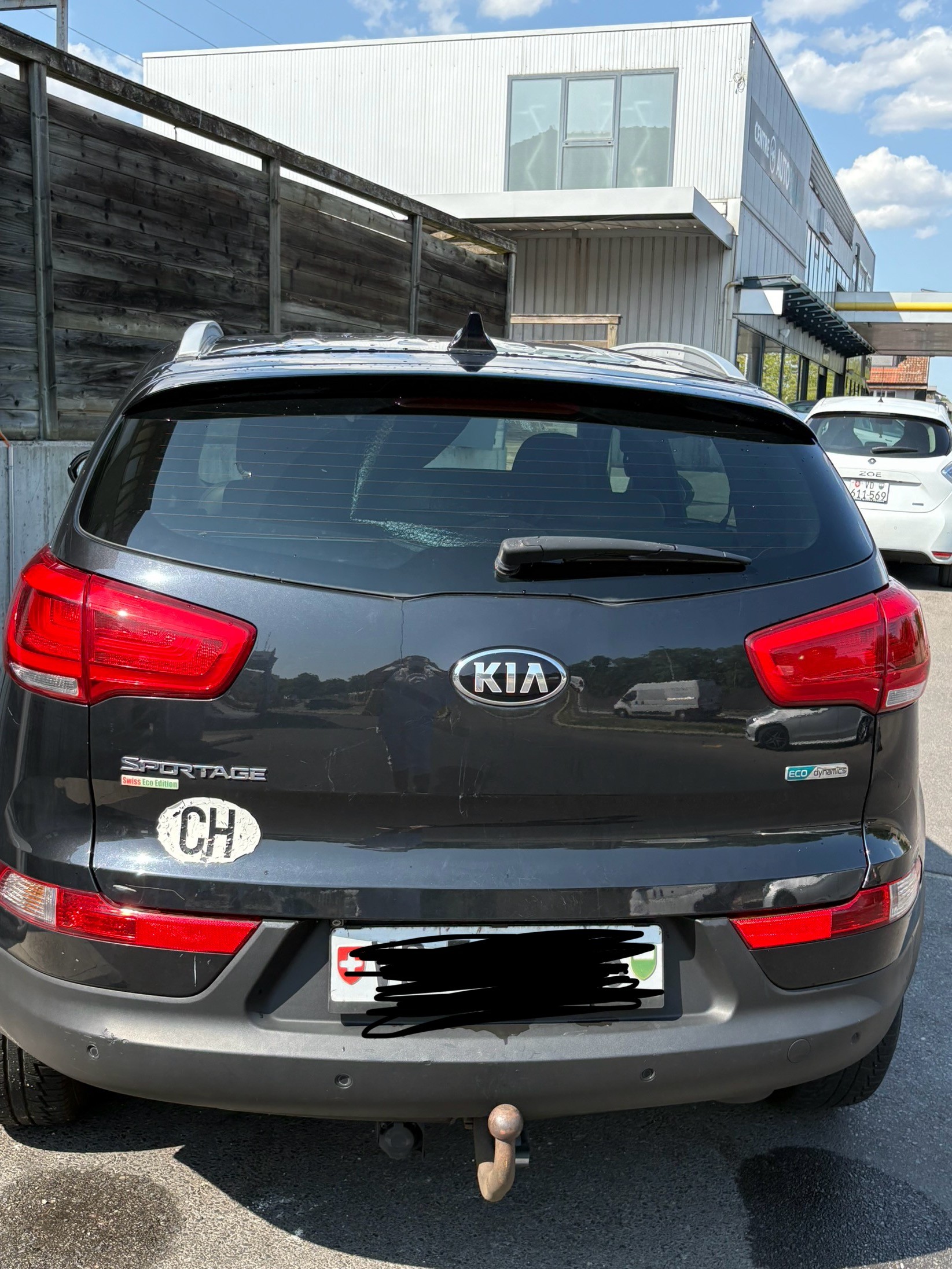 KIA SPORTAGE-image-2
