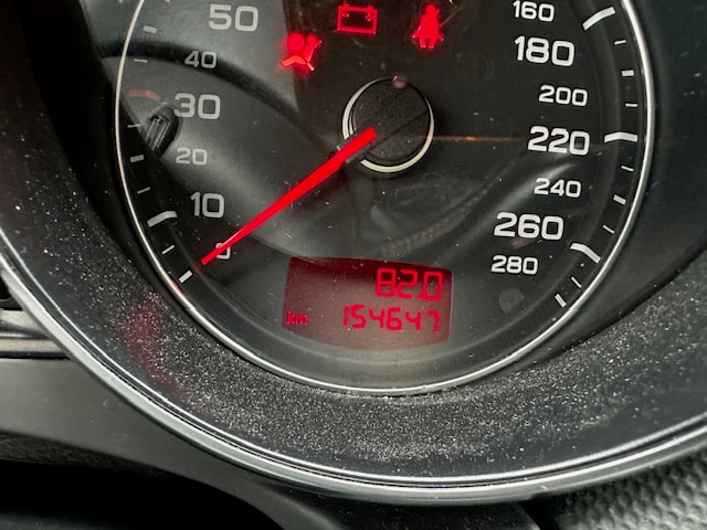 AUDI TT Coupé 2.0 TFSI-image-21