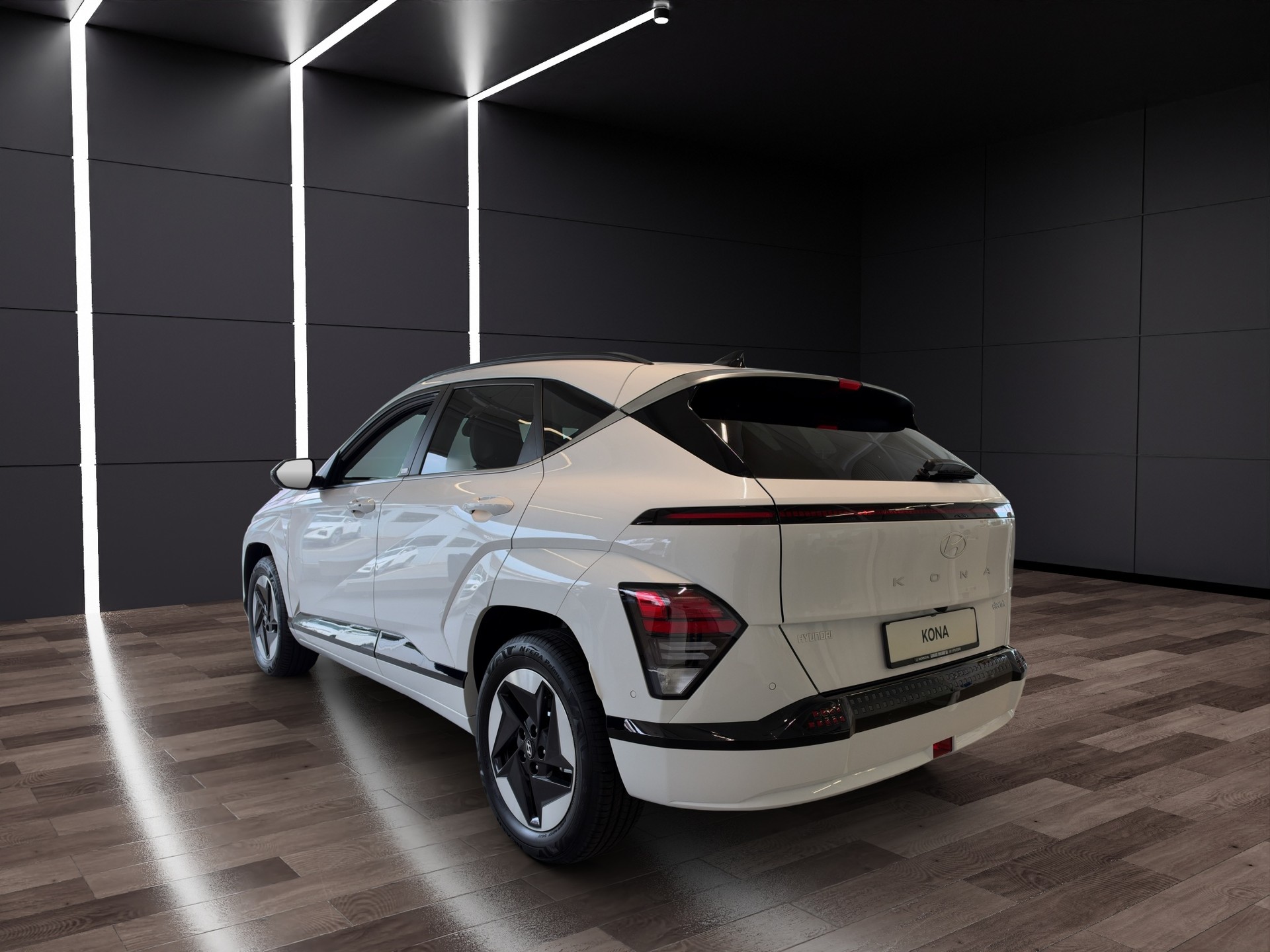 HYUNDAI Kona EV 65.4 kWh Amplia-image-6