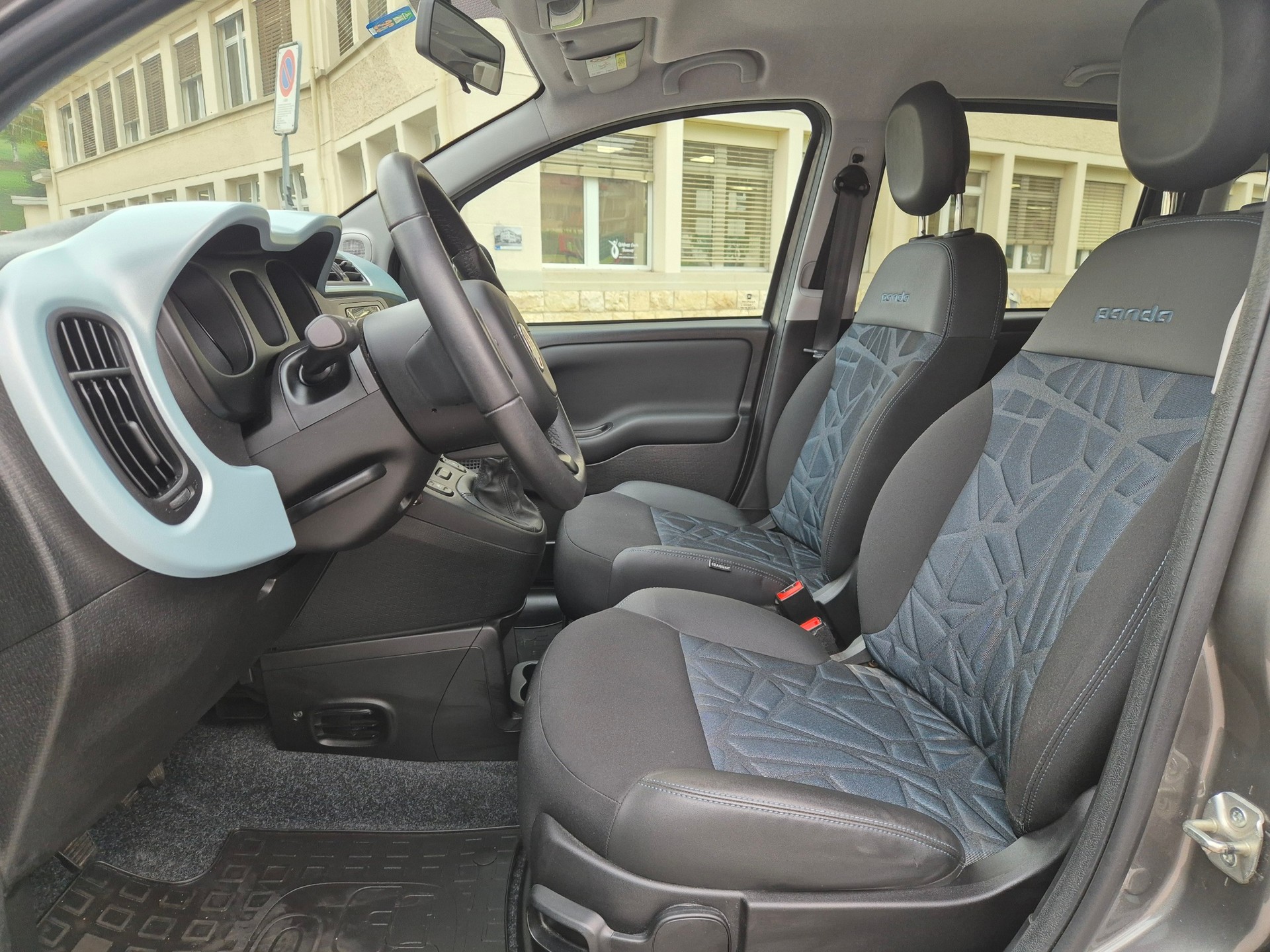 FIAT Panda 1.0 HYBRID MHEV Launch Edition-image-6
