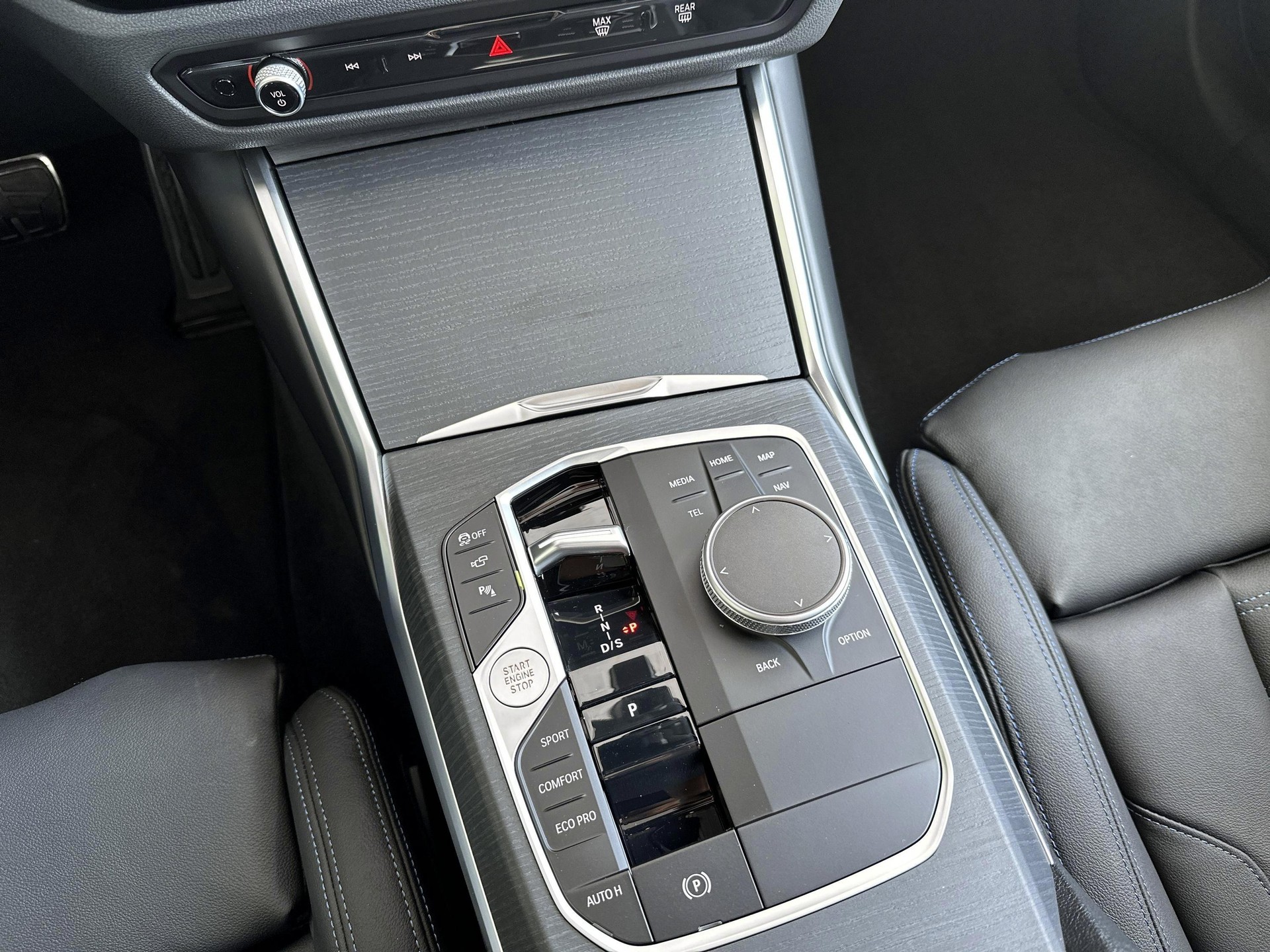 BMW M340d xDrive M Sport Pro-image-9