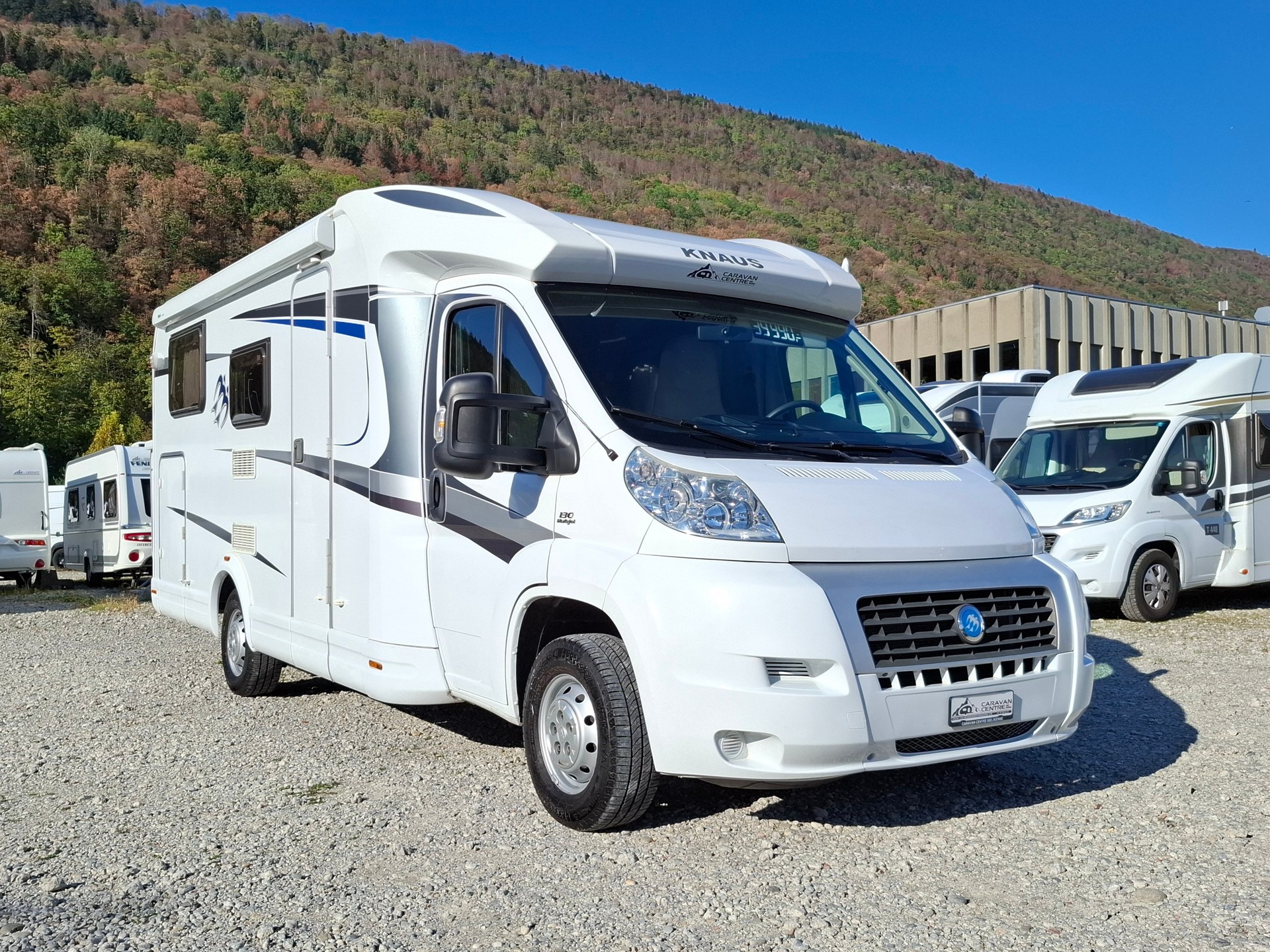 KNAUS Sky 650 TI - ab MFK & Service - Längsbett - Dachklima - TV - SAT - Solar-image-0