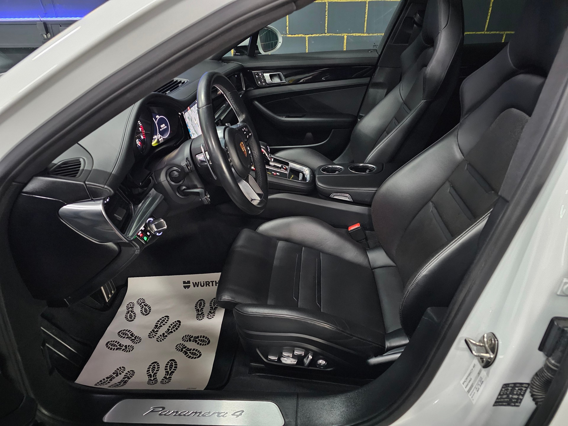 PORSCHE Panamera 4 E-Hybrid PDK-image-10