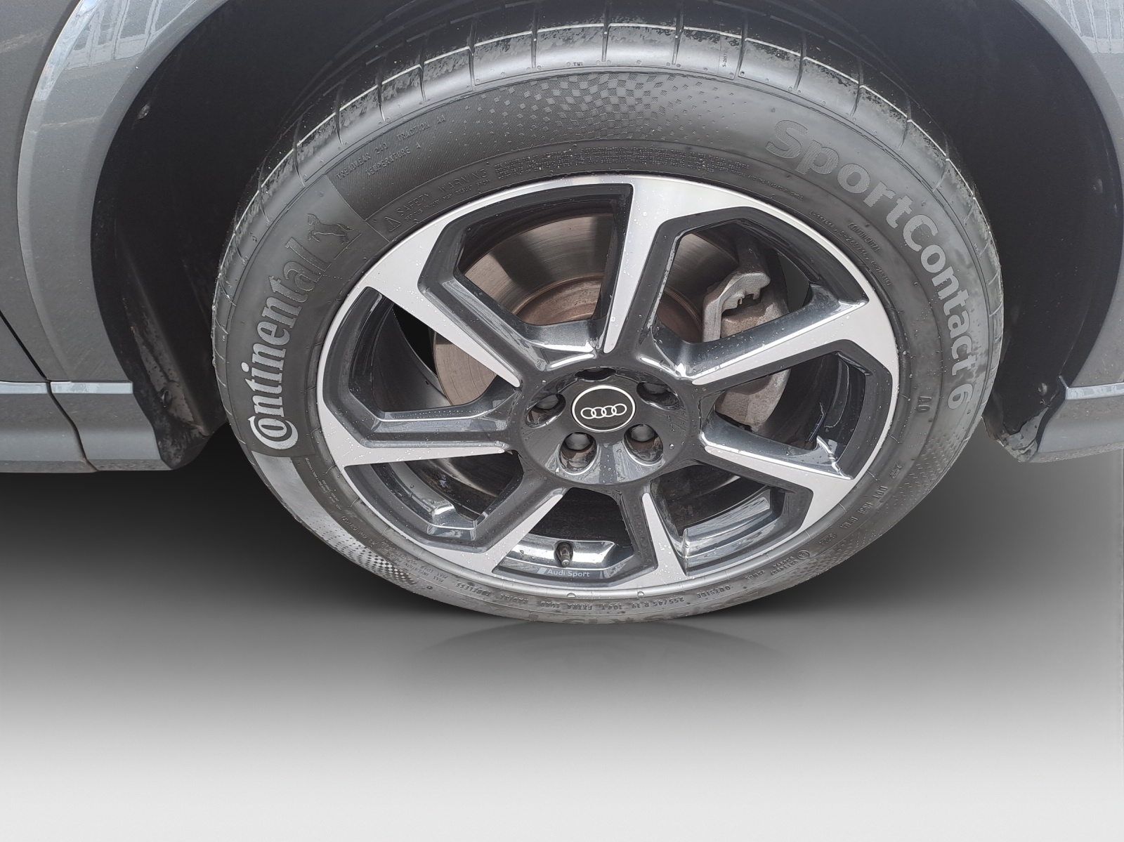AUDI Q3 45 TFSI S line quattro S-tronic-image-14