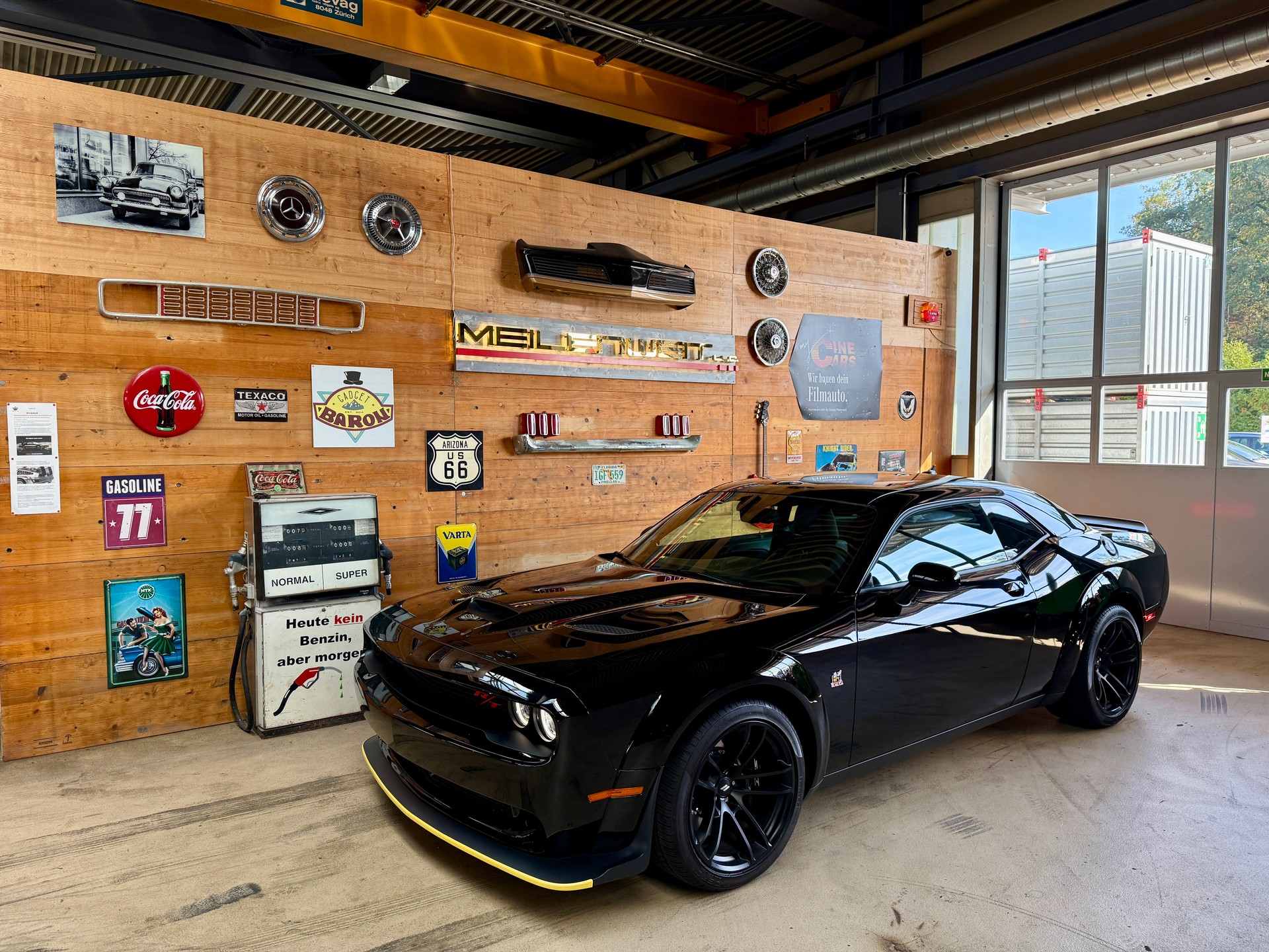 DODGE ChallengerSCATPACK 6.4L-image-0