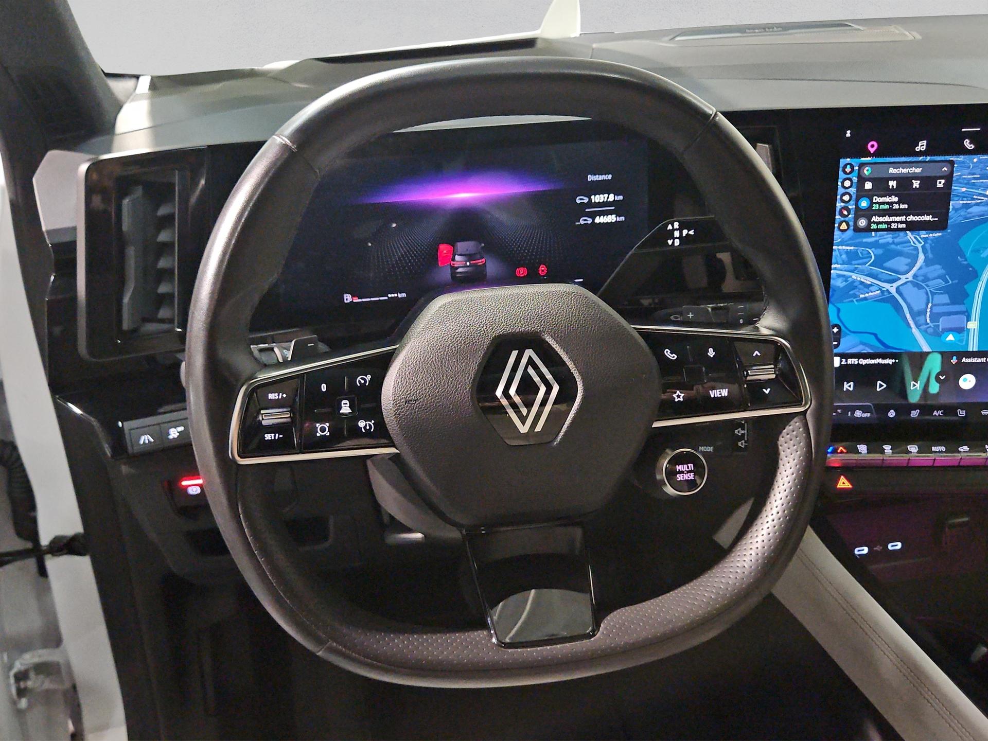 RENAULT Espace 1.2 E-Tech 200 Iconic-image-9
