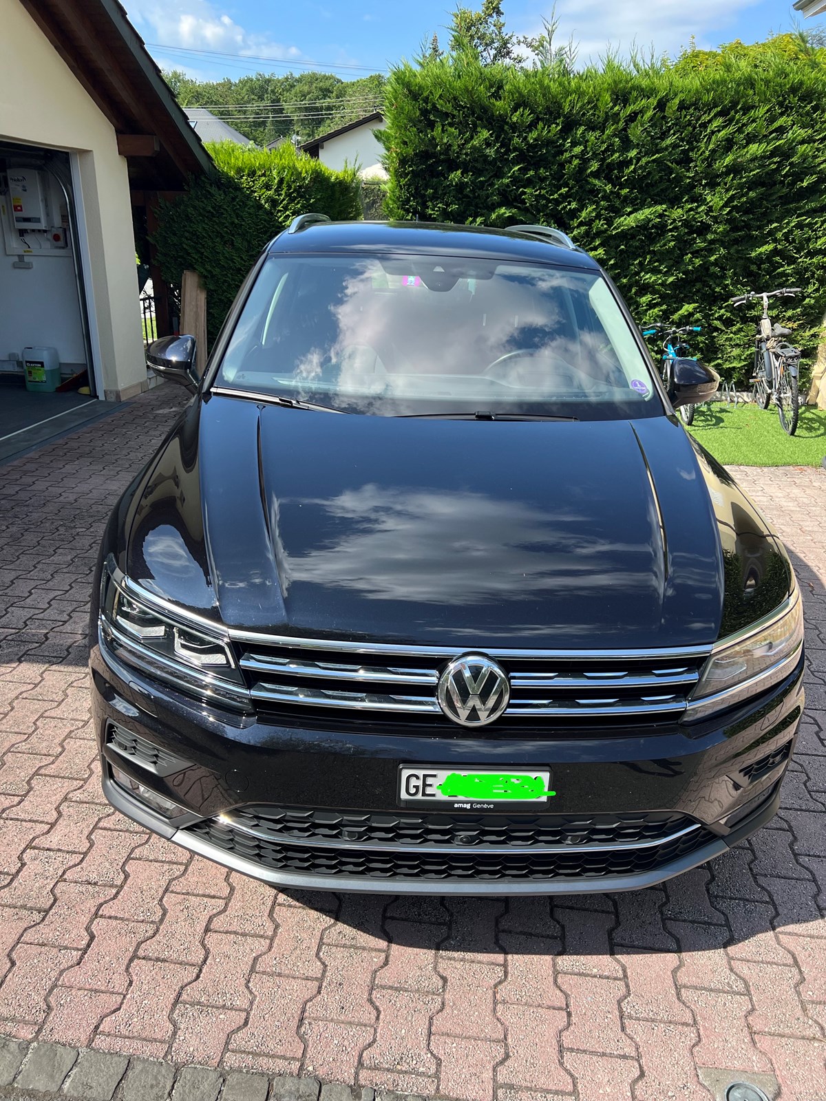 VW Tiguan 2.0TSI Highline 4Motion DSG-image-1