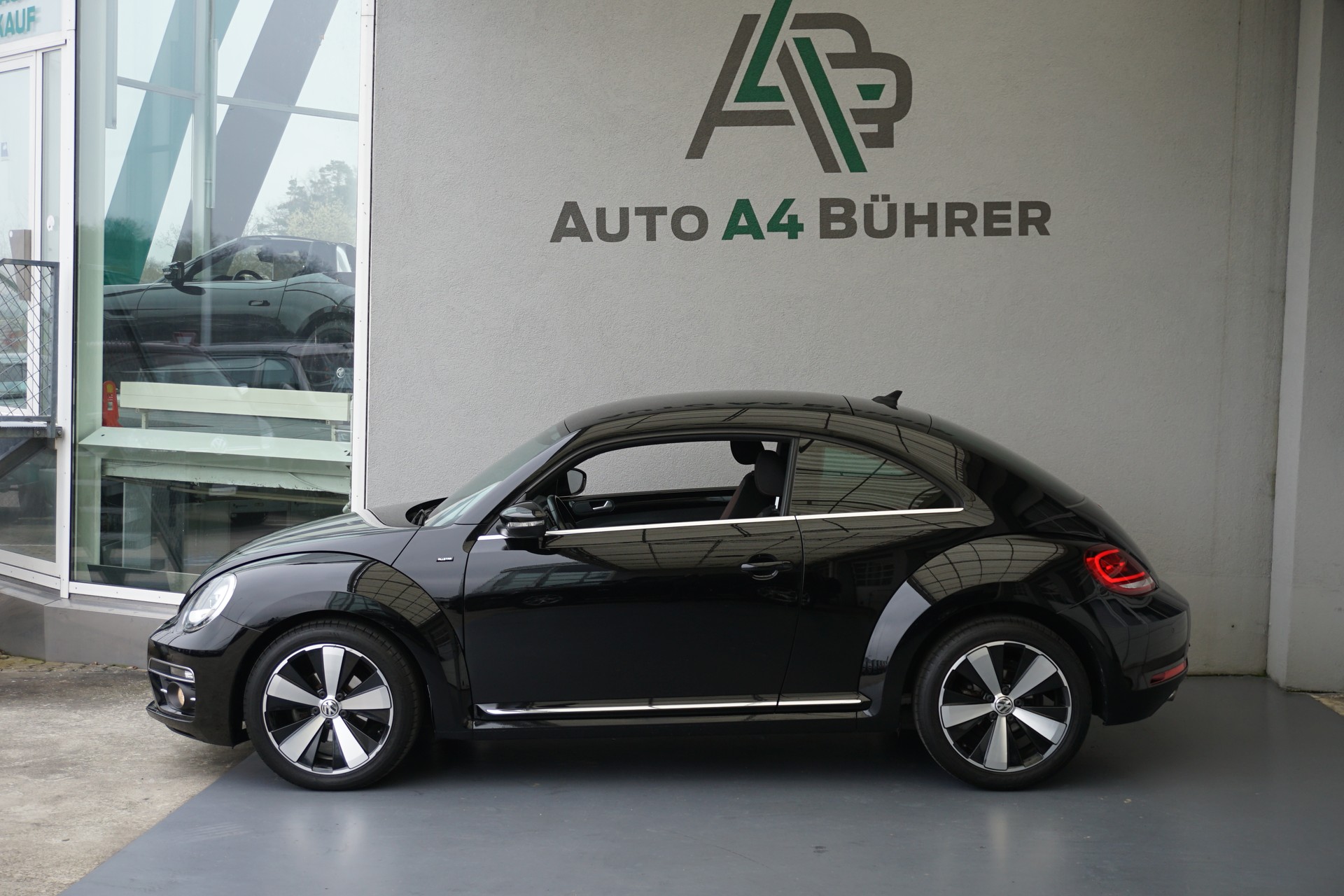 VW Beetle 1.2 TSI BMT Design-image-0