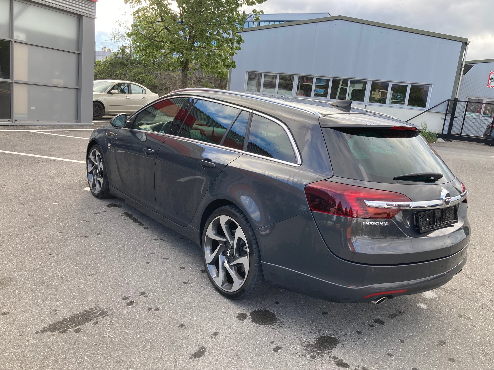 OPEL Insignia Sports Tourer 2.0 Turbo Cosmo Automatic-image-5