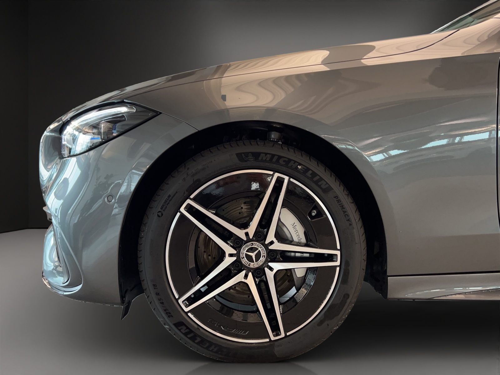 MERCEDES-BENZ C 300e 4Matic AMG Line-image-7