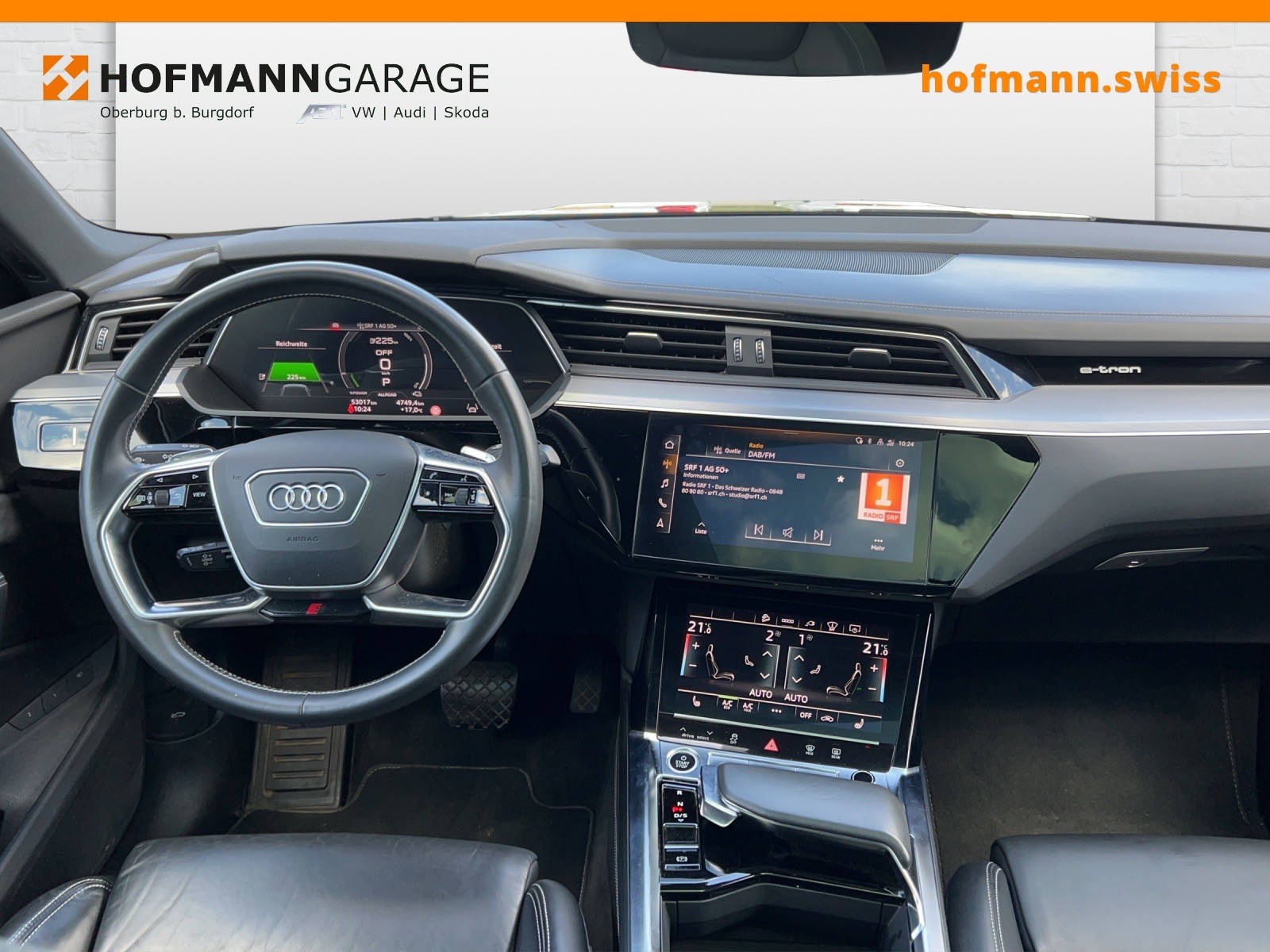 AUDI e-tron 55 Sportback S Line quattro-image-11