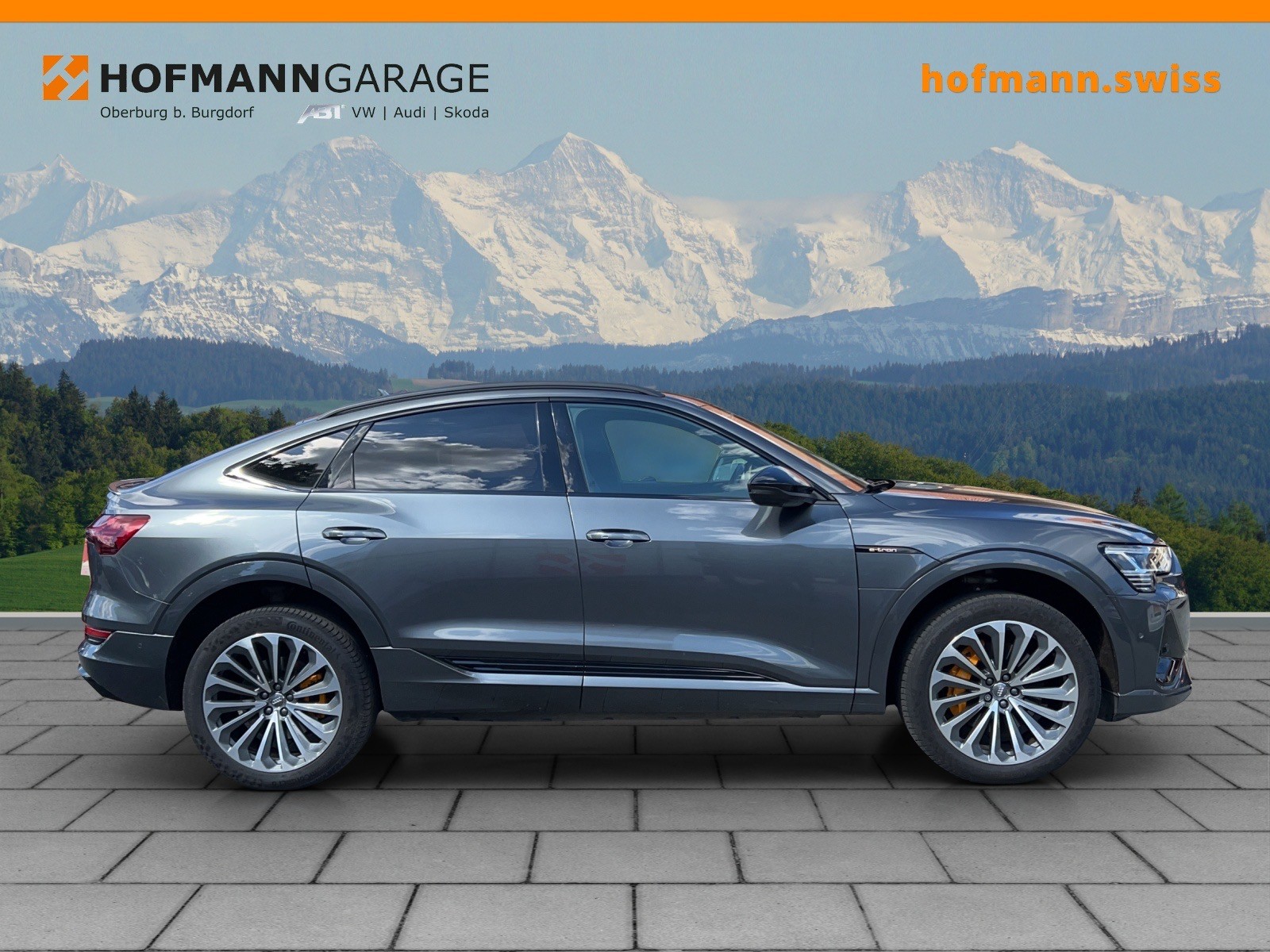 AUDI e-tron 55 Sportback S Line quattro-image-5