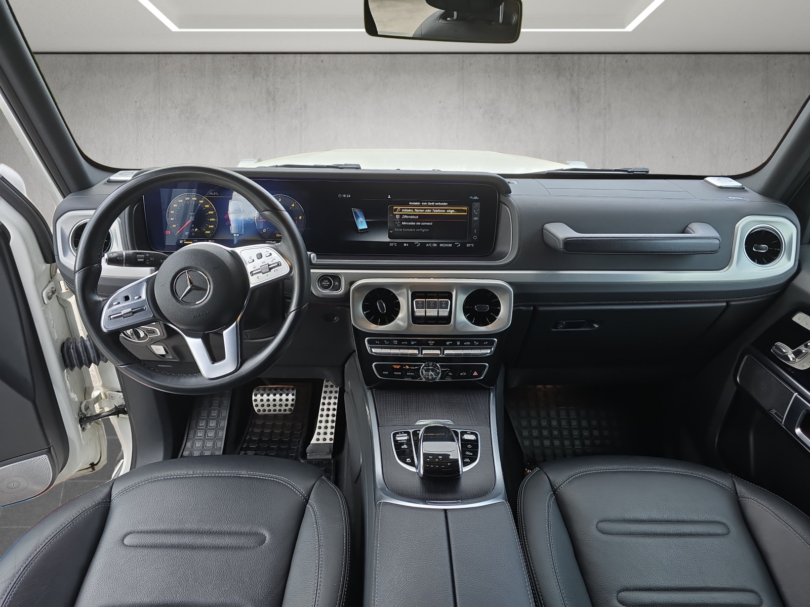 MERCEDES-BENZ G 350 d AMG Line 9G-Tronic-image-8