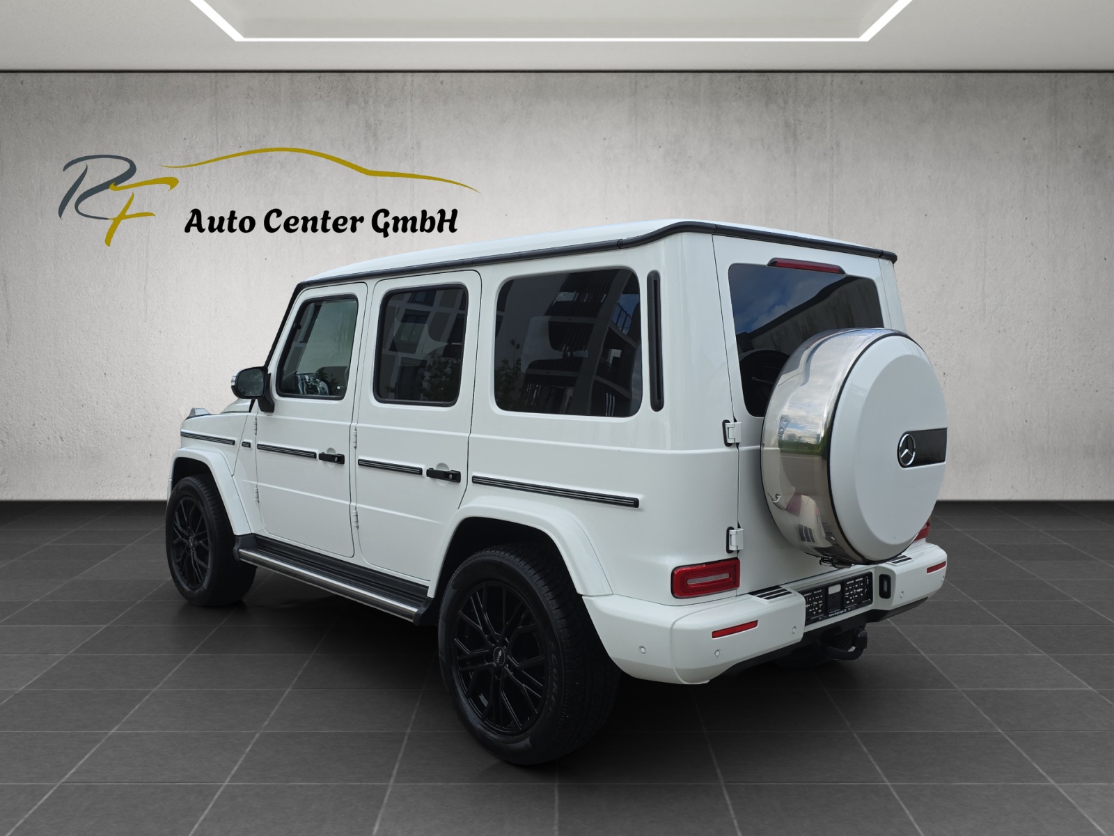 MERCEDES-BENZ G 350 d AMG Line 9G-Tronic-image-4