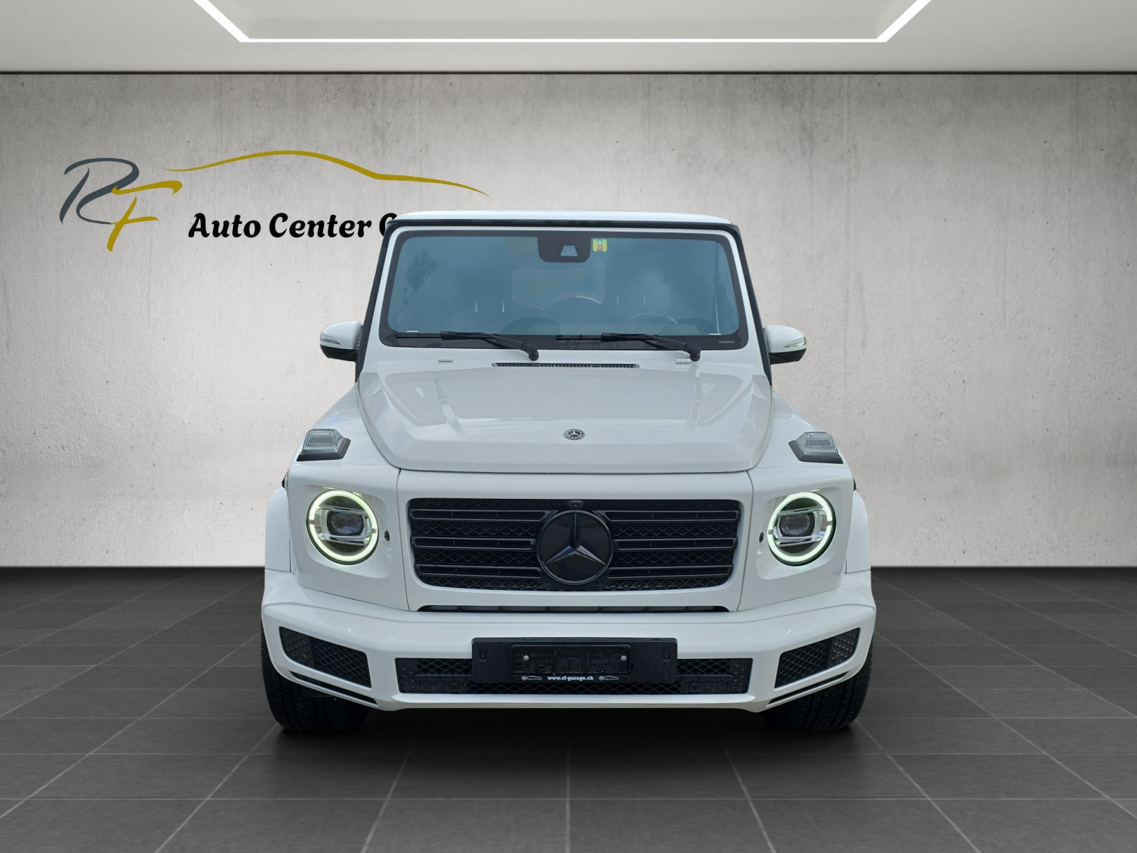 MERCEDES-BENZ G 350 d AMG Line 9G-Tronic-image-0