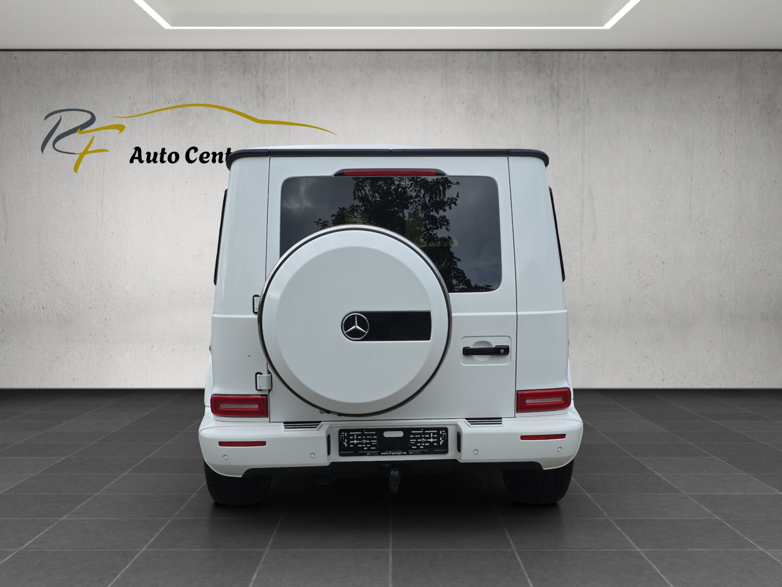 MERCEDES-BENZ G 350 d AMG Line 9G-Tronic-image-6