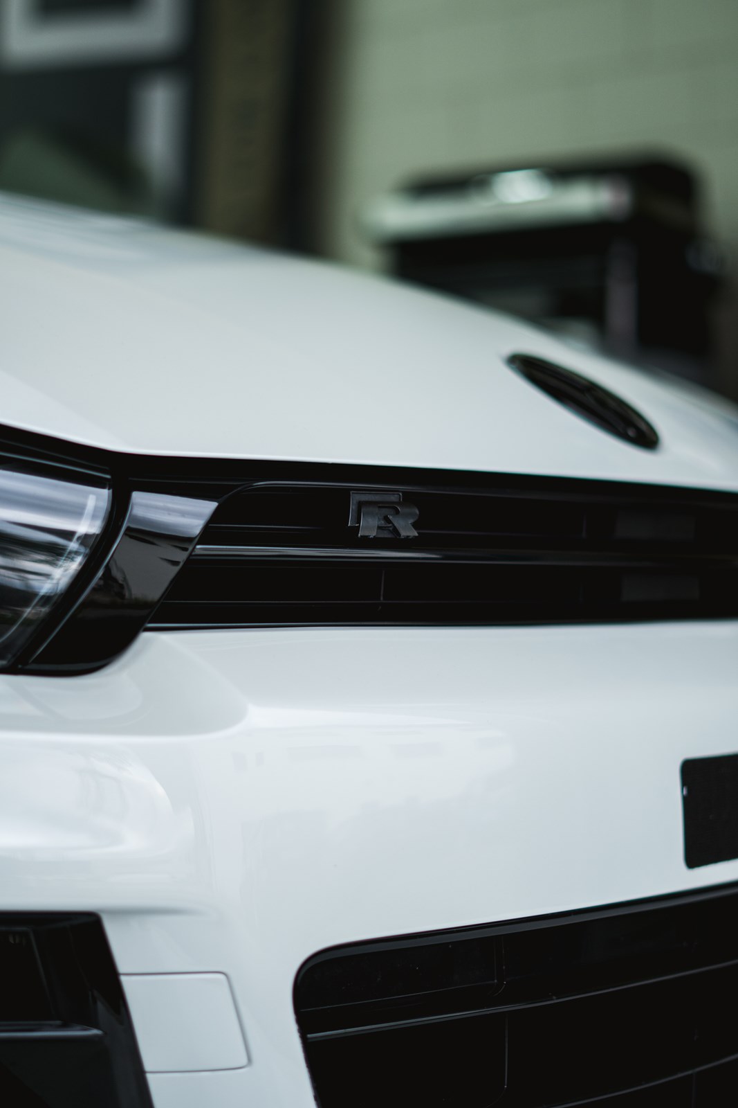 VW Scirocco 2.0 TSI R DSG-image-15