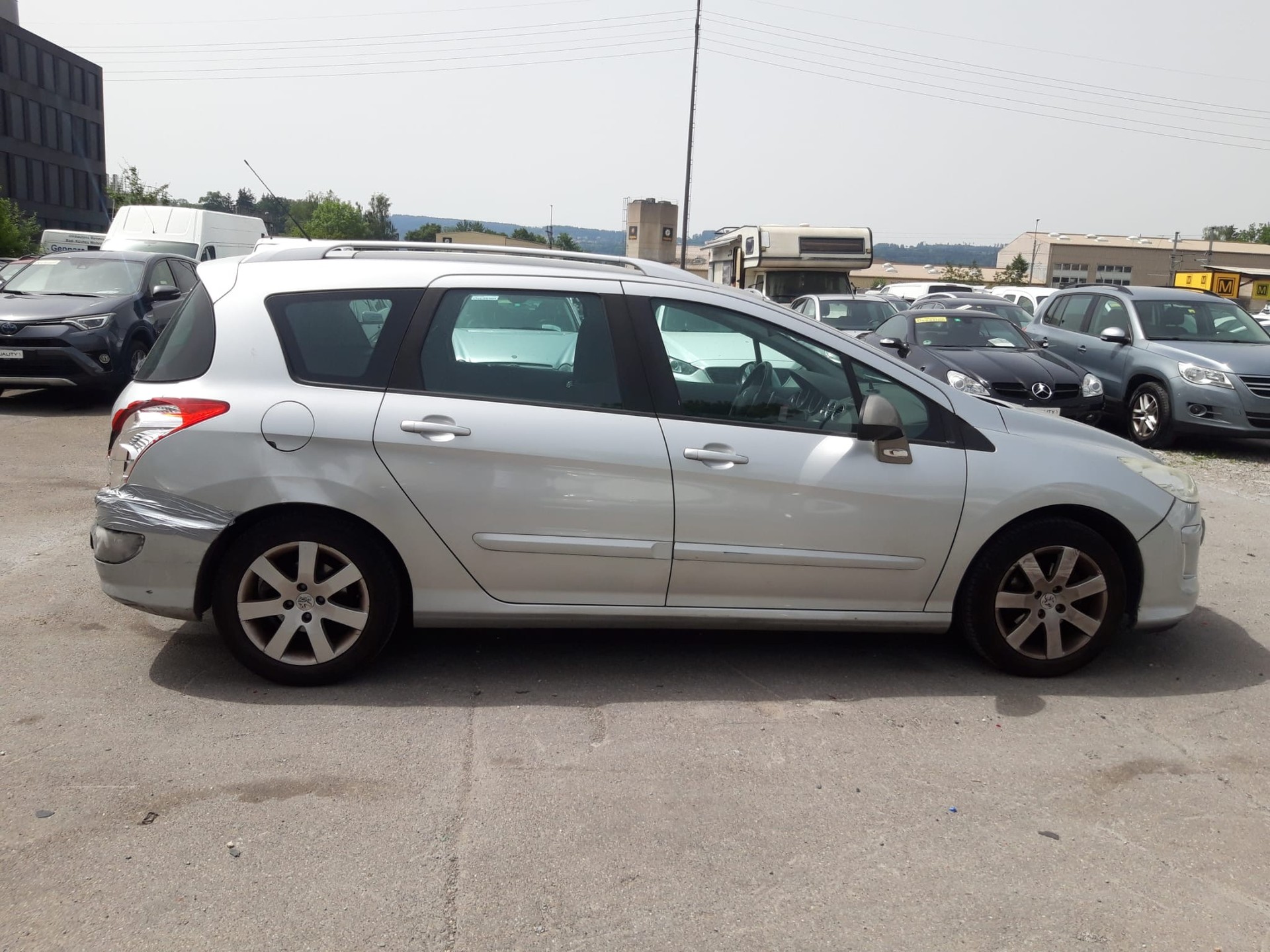 PEUGEOT 308 SW 1.6 HDI Trendy-image-8