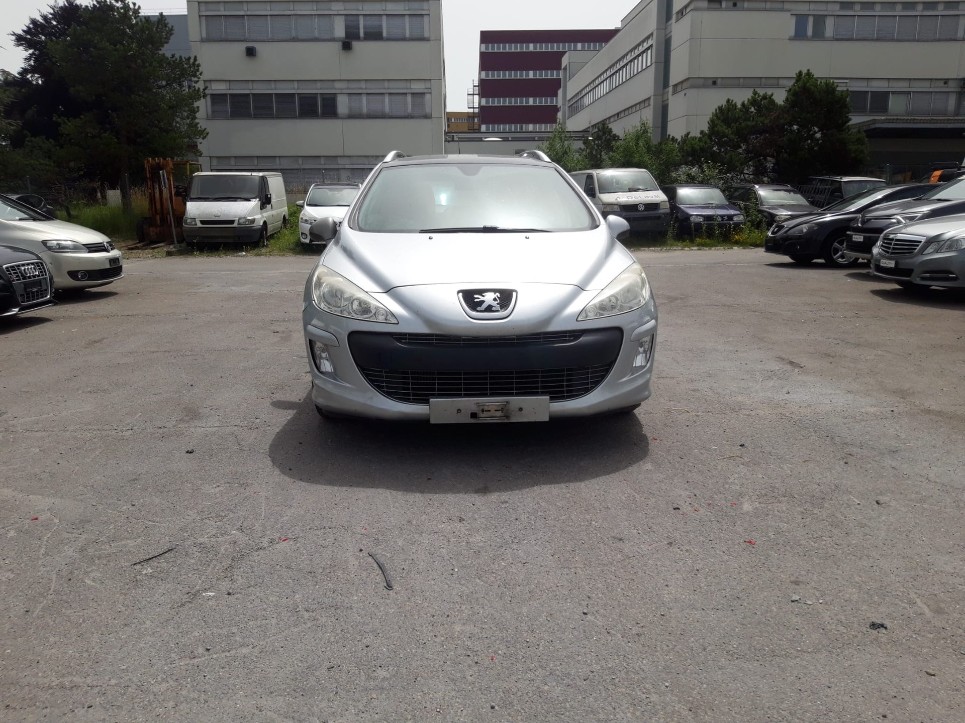 PEUGEOT 308 SW 1.6 HDI Trendy-image-0