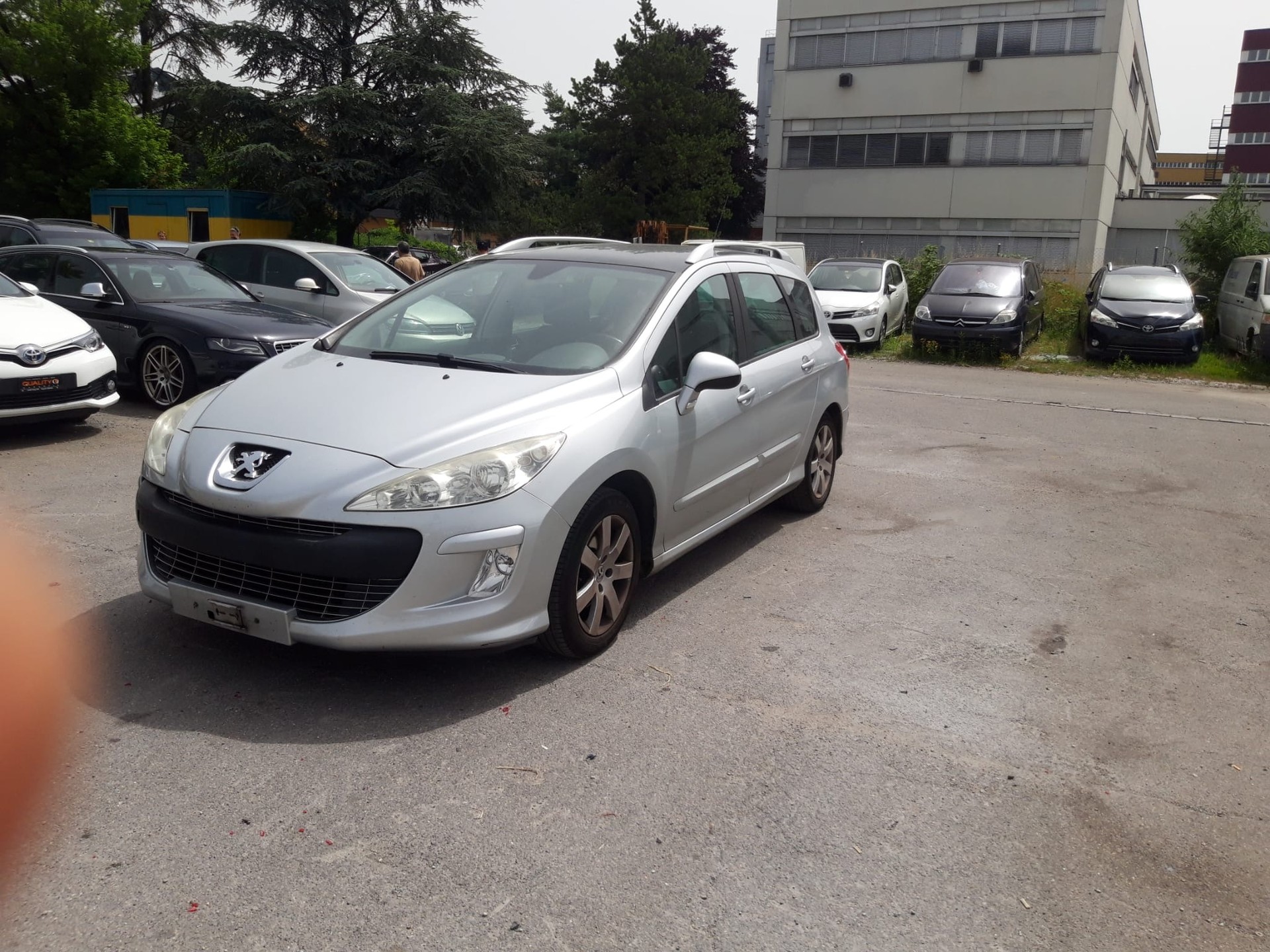 PEUGEOT 308 SW 1.6 HDI Trendy-image-1