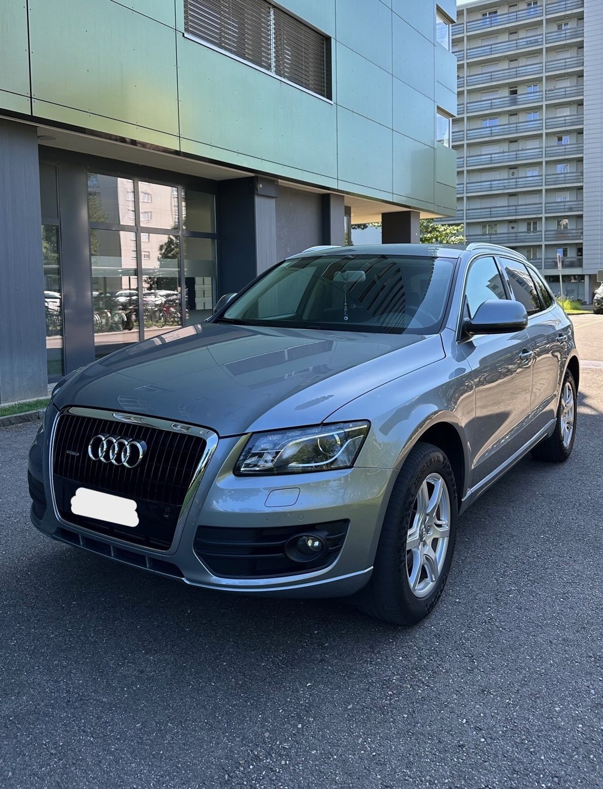 AUDI Q5 3.0 TDI quattro S-tronic-image-0