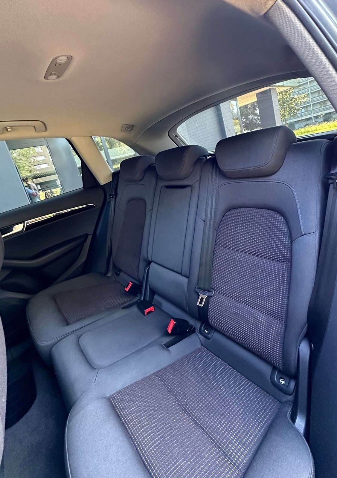 AUDI Q5 3.0 TDI quattro S-tronic-image-8