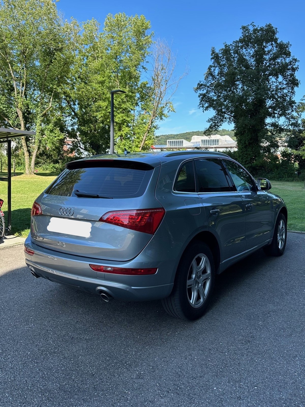 AUDI Q5 3.0 TDI quattro S-tronic-image-3