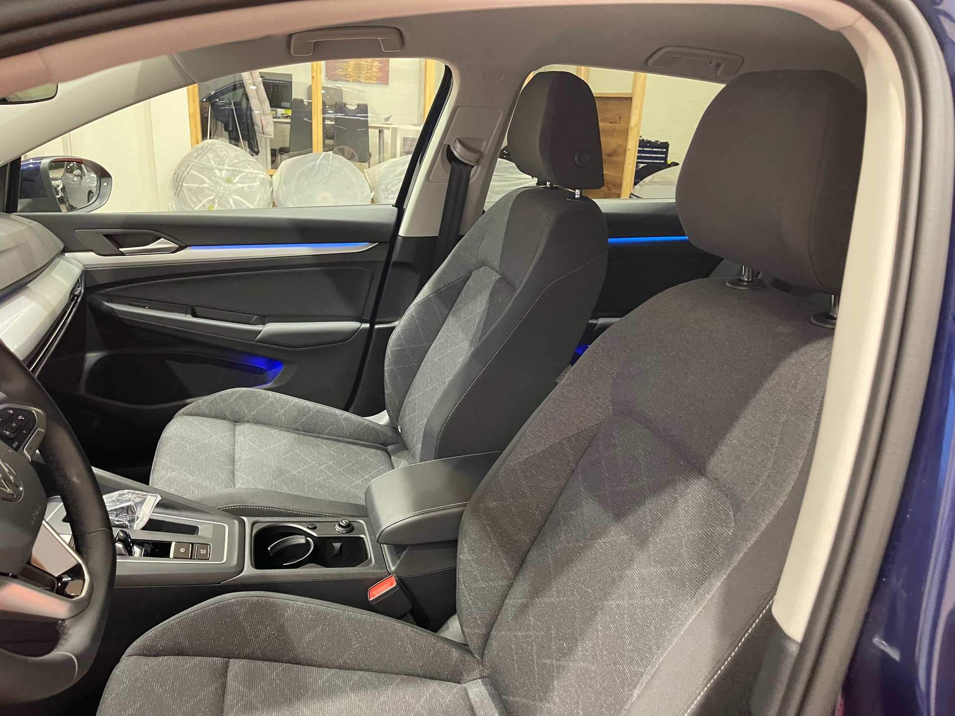 VW Golf 2.0 TDI Style DSG-image-9