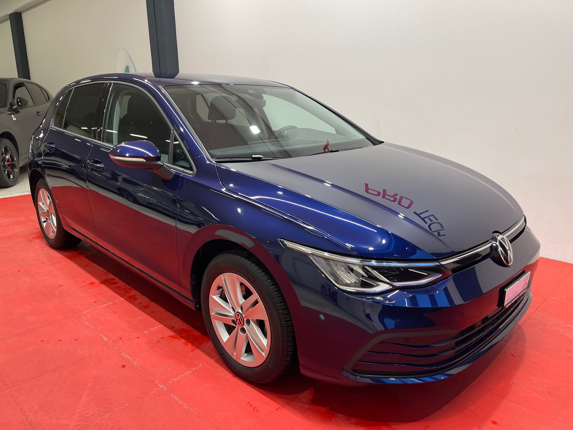 VW Golf 2.0 TDI Style DSG-image-3