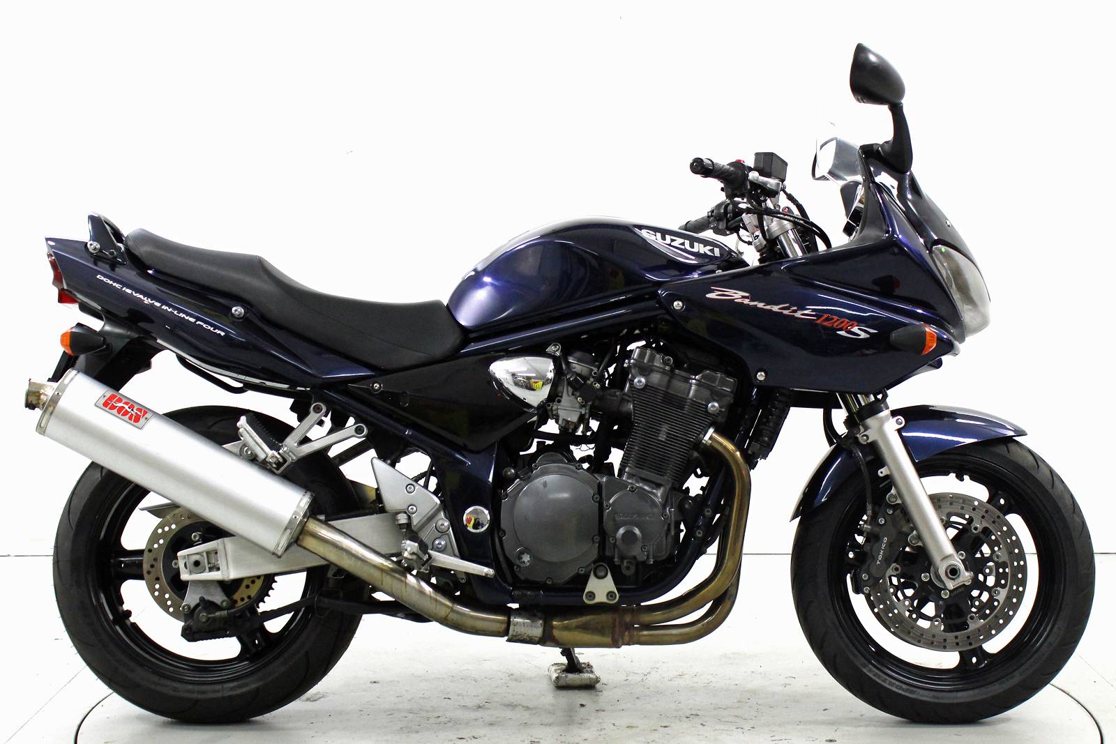 SUZUKI GSF 1200-showroom-element-3