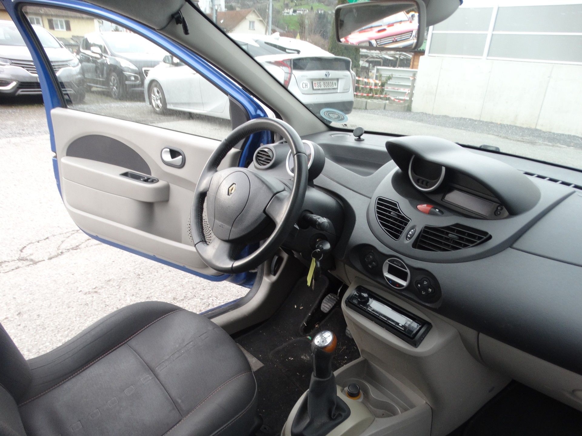 RENAULT Twingo 1.2 16V T GT-image-8