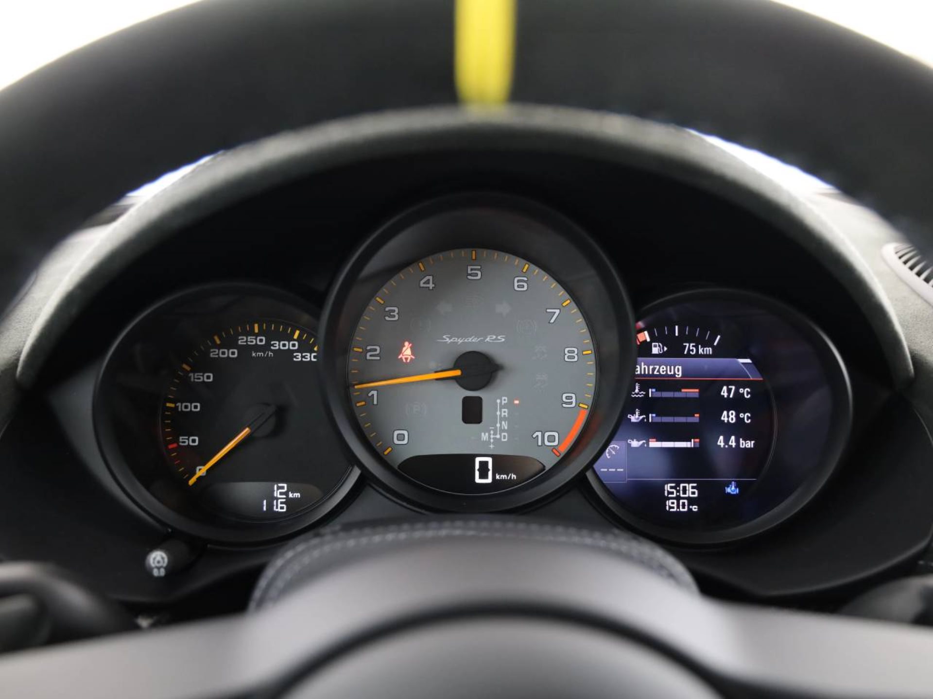 PORSCHE 718 Spyder RS-image-12