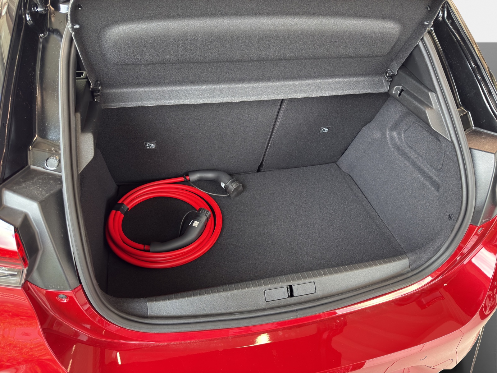 OPEL Corsa-e 51kWh/156 GS-image-14