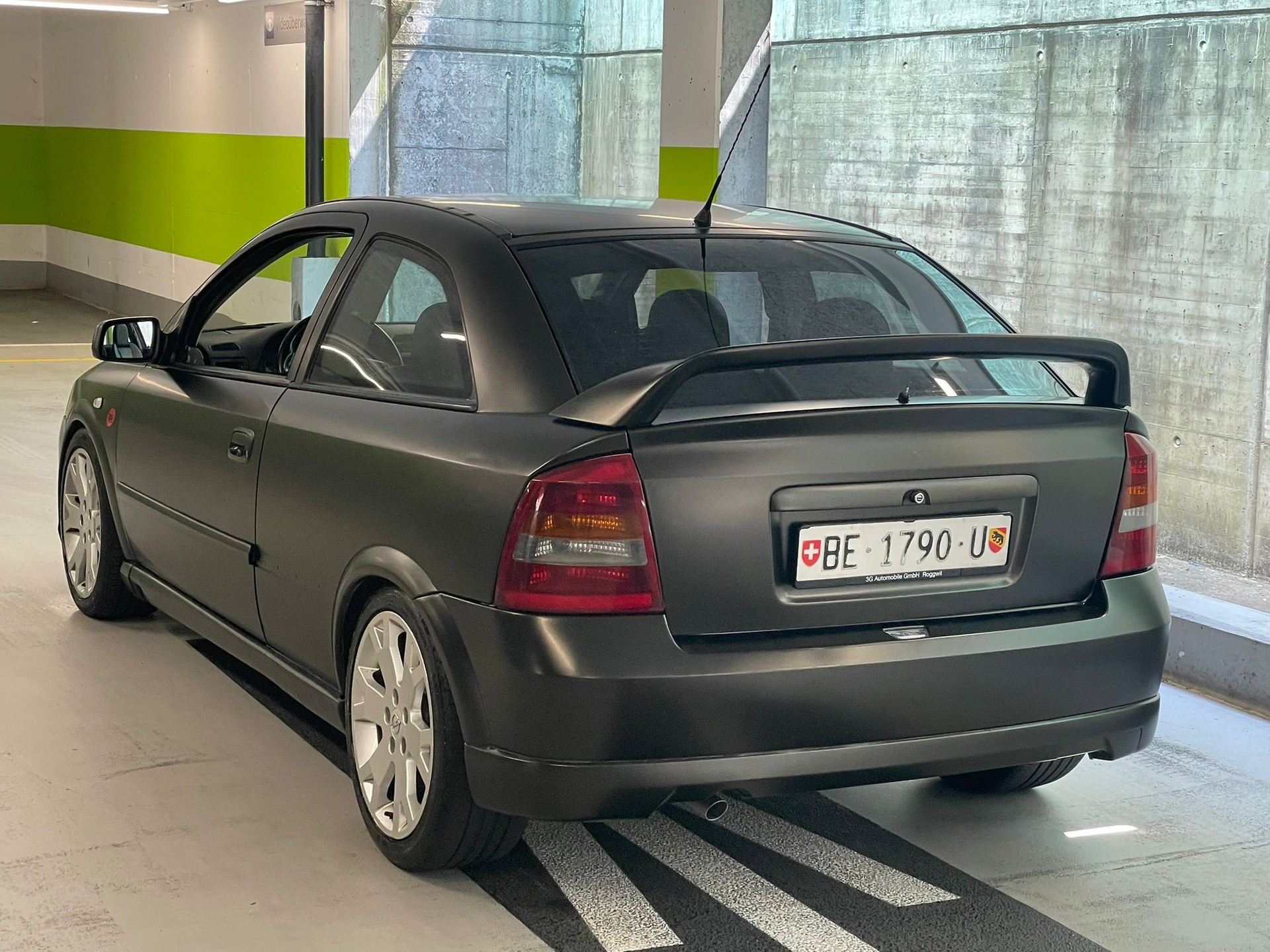 OPEL Astra 2.0i 16V Turbo OPC // MFK NEU-image-4