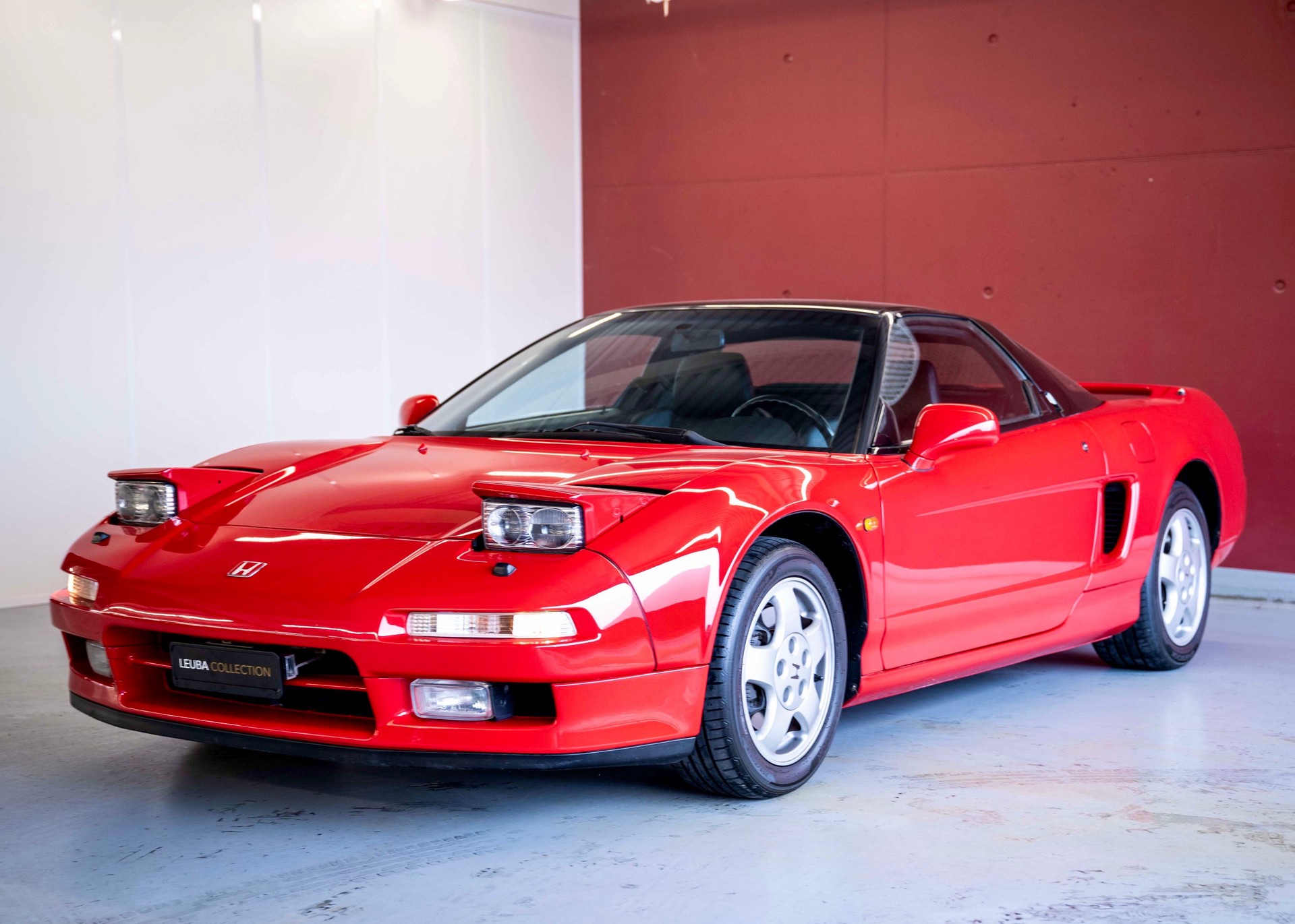 HONDA NSX 3.0i-24 V6 (Swiss car, 1st paint, mint condition, 100% original)-image-4