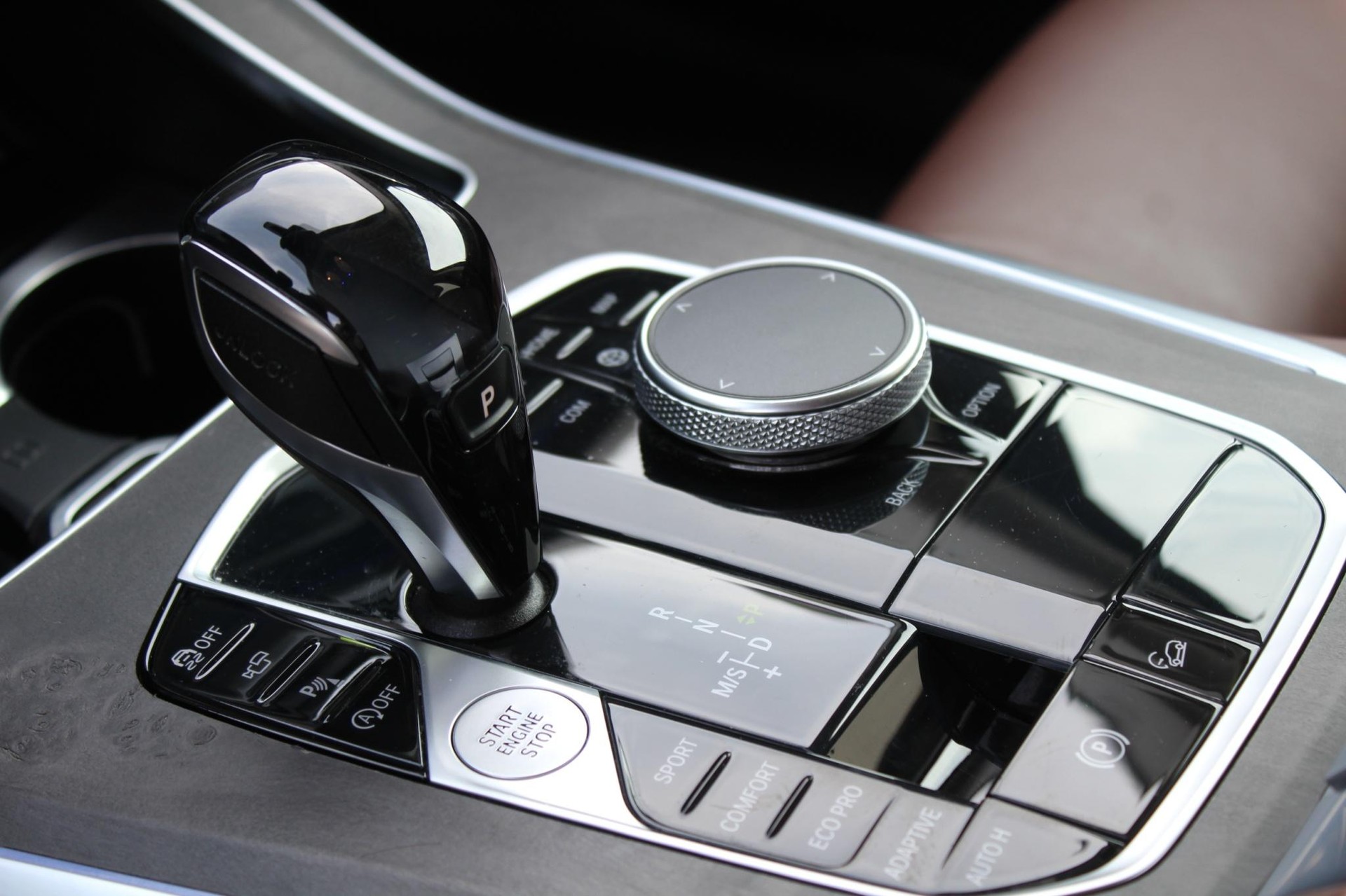 BMW X5 40i xDrive-image-8