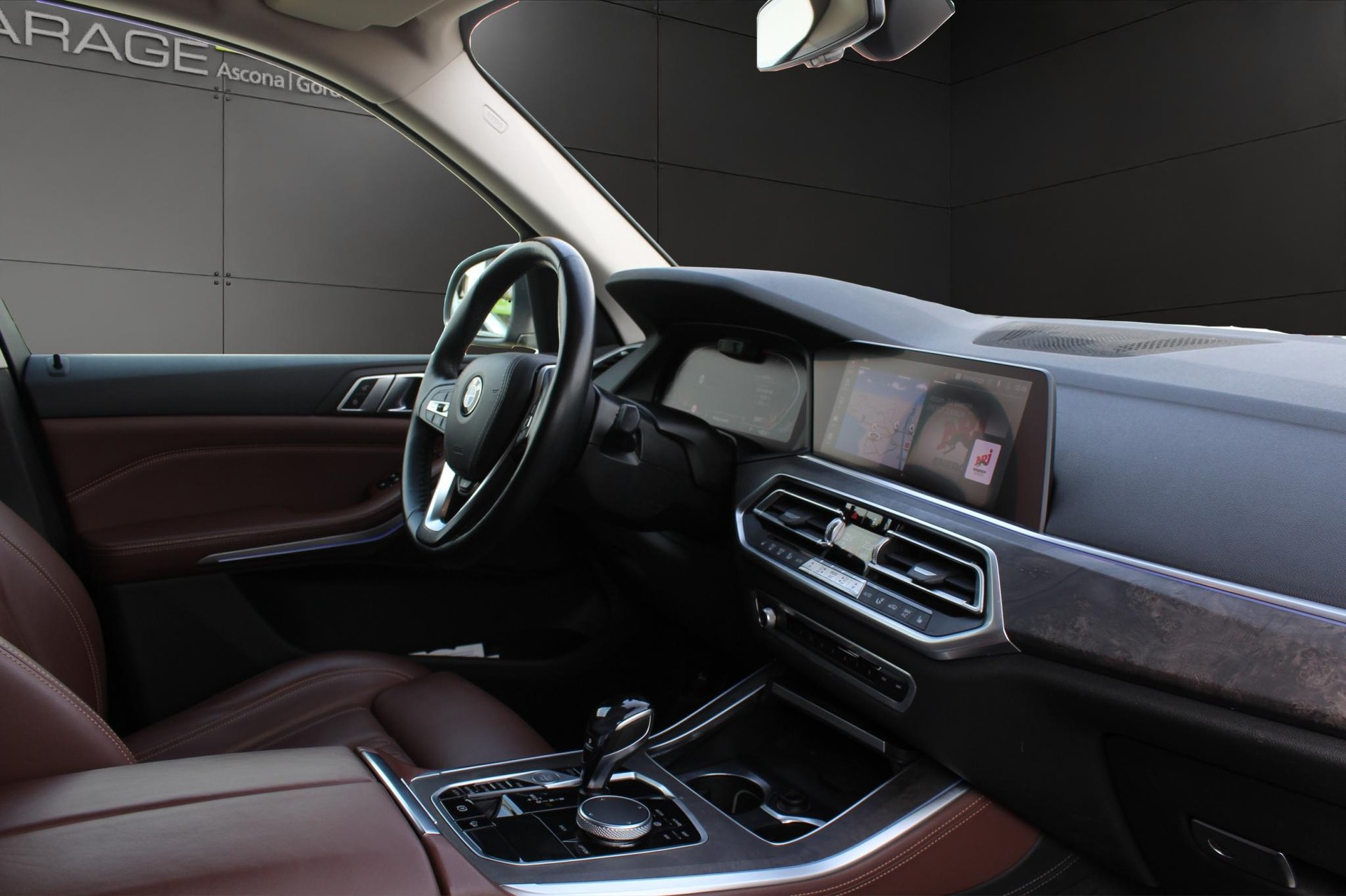 BMW X5 40i xDrive-image-9