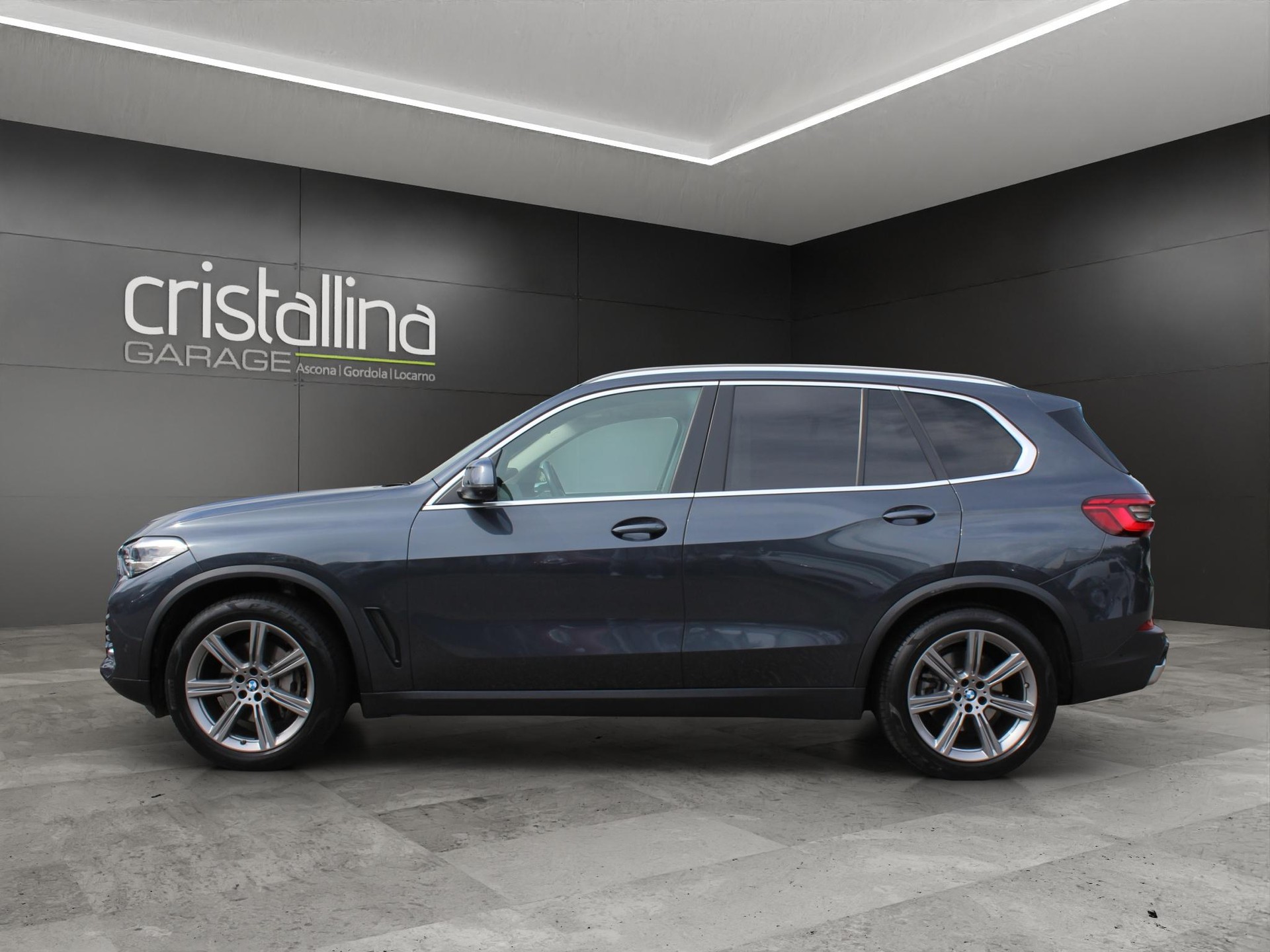 BMW X5 40i xDrive-image-1
