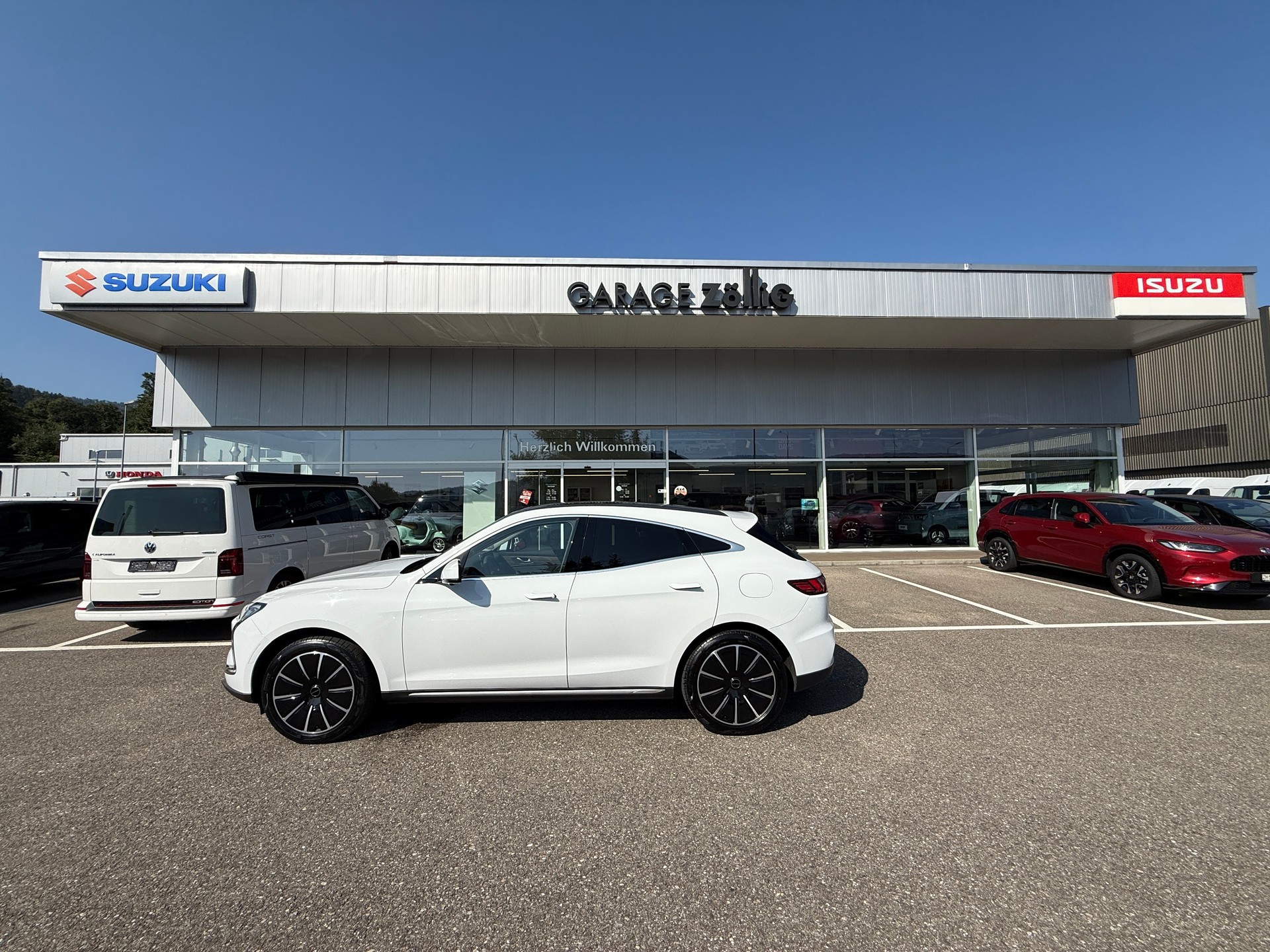 SERES 5 RWD Garage Zöllig - Finanzierung 0% Zins möglich-showroom-element-3